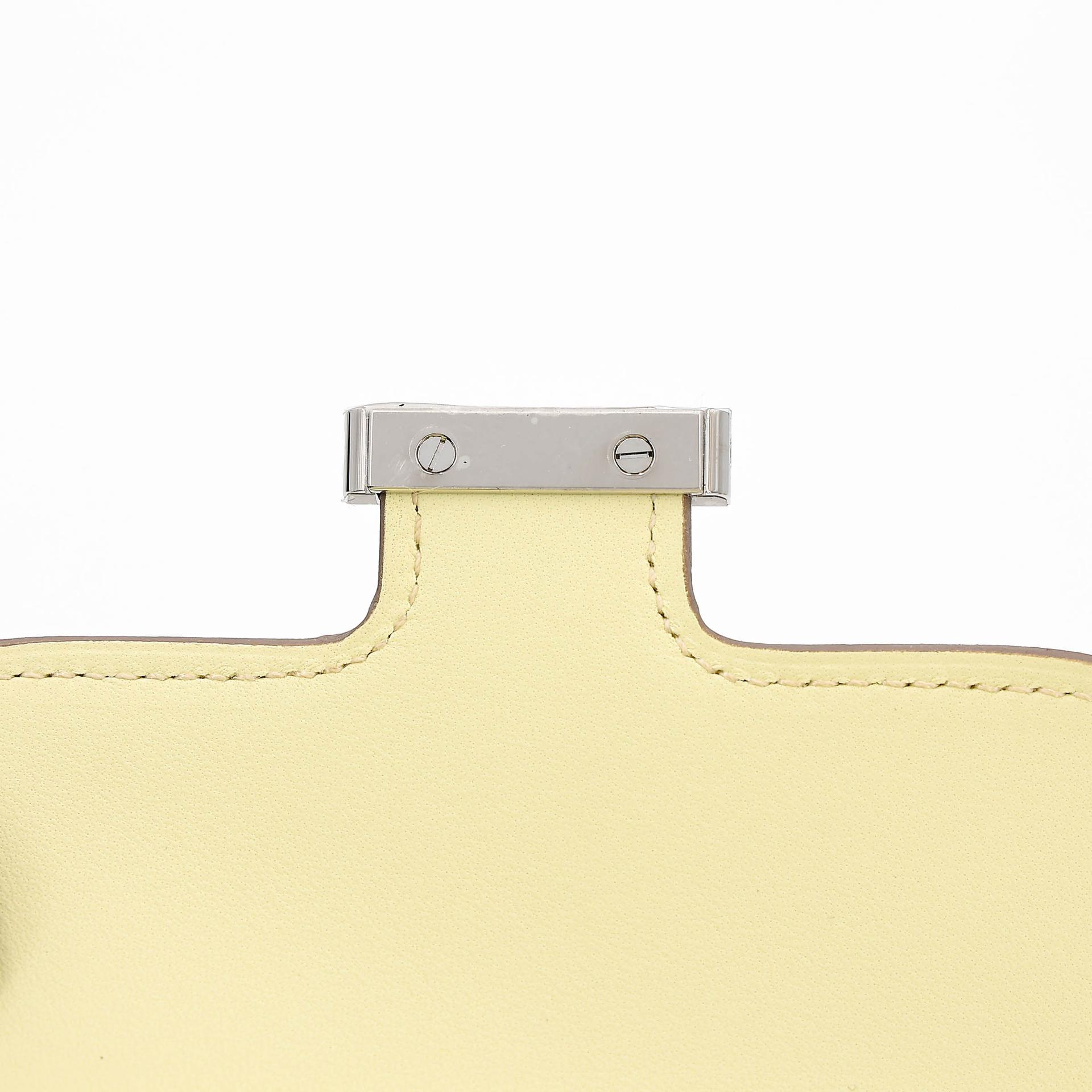 全新 HERMÈS 爱马仕 Constance Slim 钱包 i8 米尔顿黄 Jaune milton色 Epsom皮 银扣 K刻 2025年 - 8