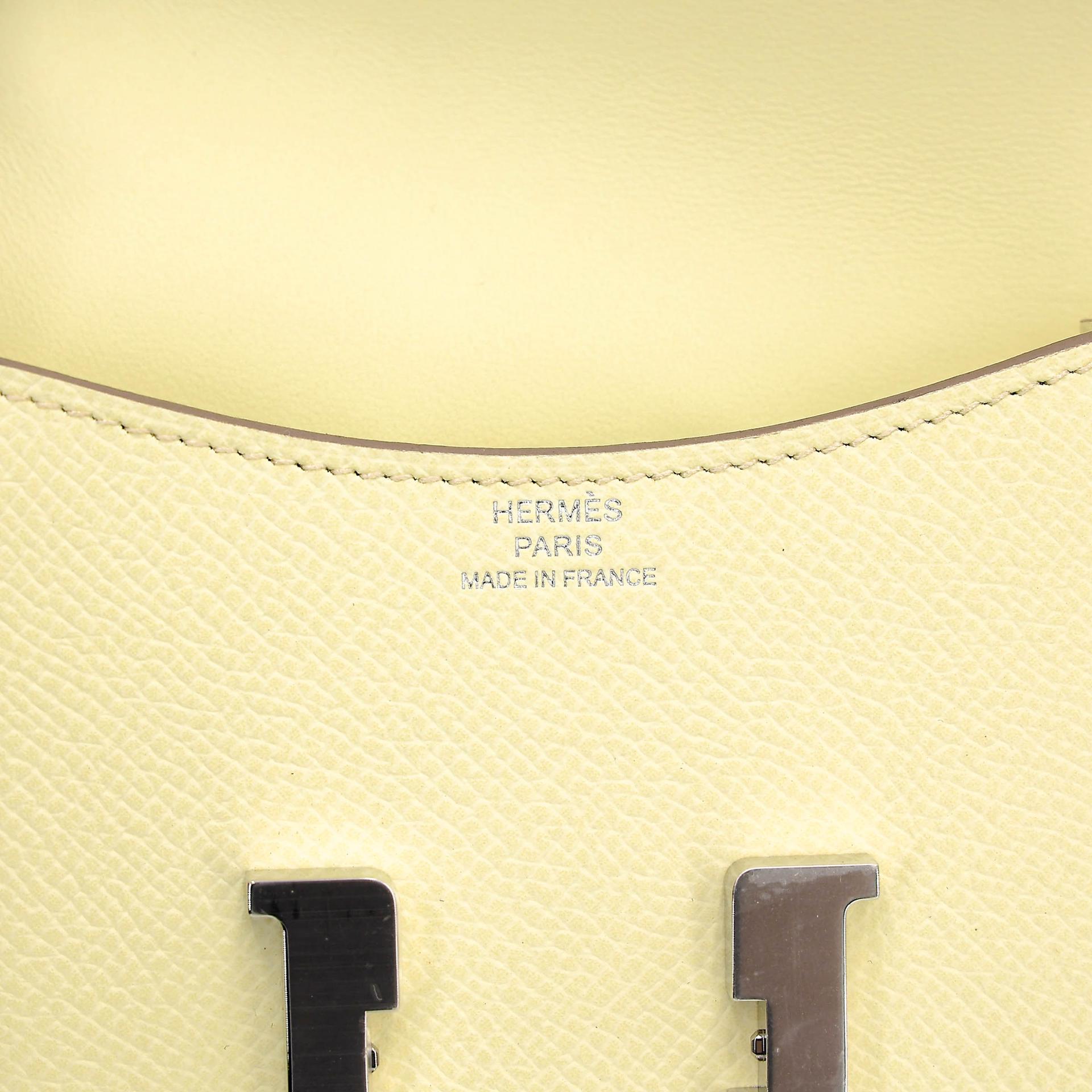 全新 HERMÈS 爱马仕 Constance Slim 钱包 i8 米尔顿黄 Jaune milton色 Epsom皮 银扣 K刻 2025年 - 10
