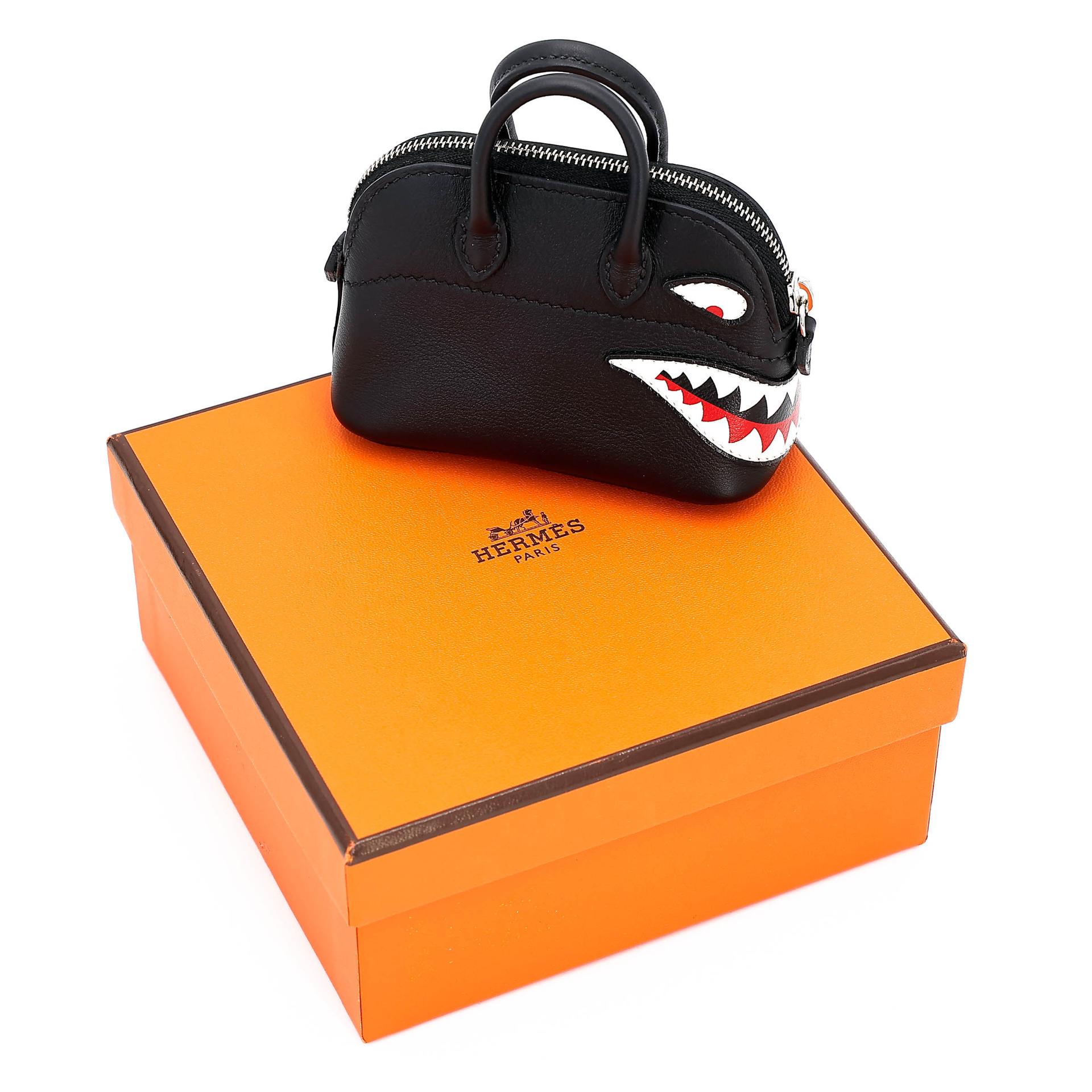 Brand New ( Rank N ) HERMÈS Bolide Shark charm Noir (89) Swift Palladium hardware W (2024) - 3