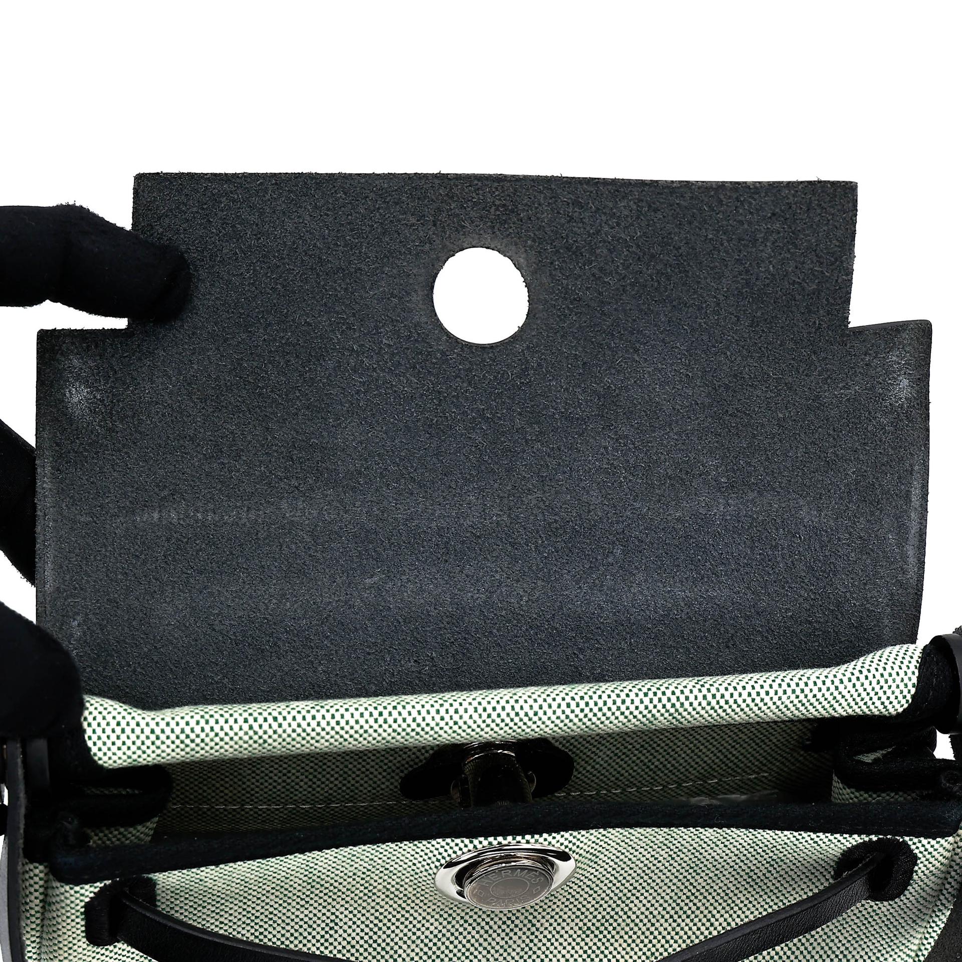 Excellent ( Rank SA ) HERMÈS Herbag Zip Mini 20 Noir (89) Vert Moyen (65) Vache Hunter Toile H Viking canvas Palladium hardware K (2025) - 23