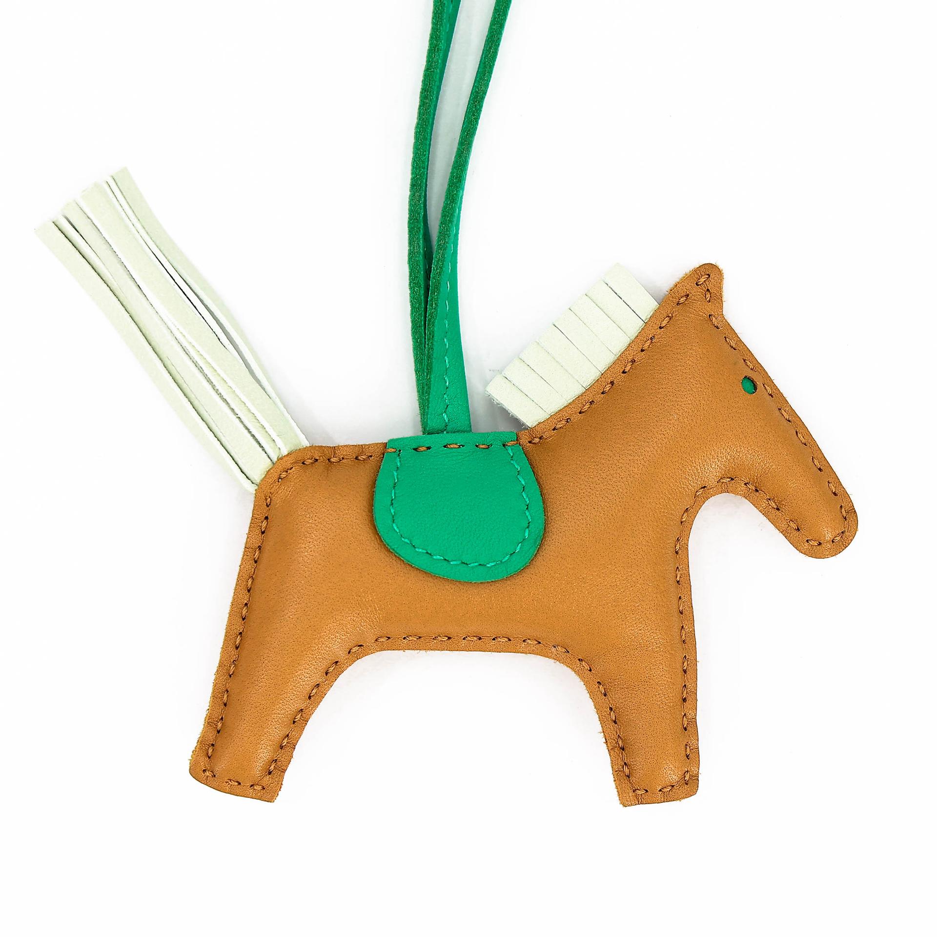 Unused ( Rank NS ) HERMÈS Rodeo PM Sesame (2S) Vert Fizz (0S) Menthe (6W) Agneau B (2023) - 6