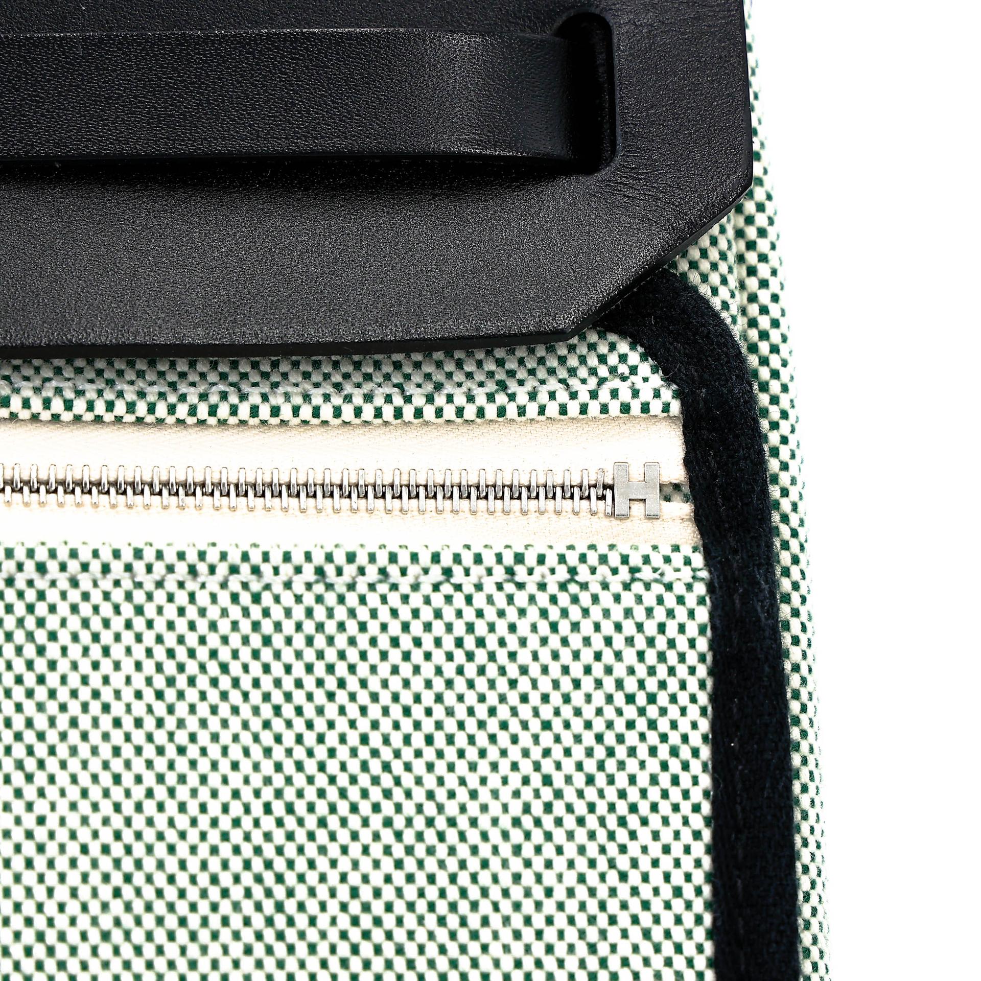 Excellent ( Rank SA ) HERMÈS Herbag Zip Mini 20 Noir (89) Vert Moyen (65) Vache Hunter Toile H Viking canvas Palladium hardware K (2025) - 9