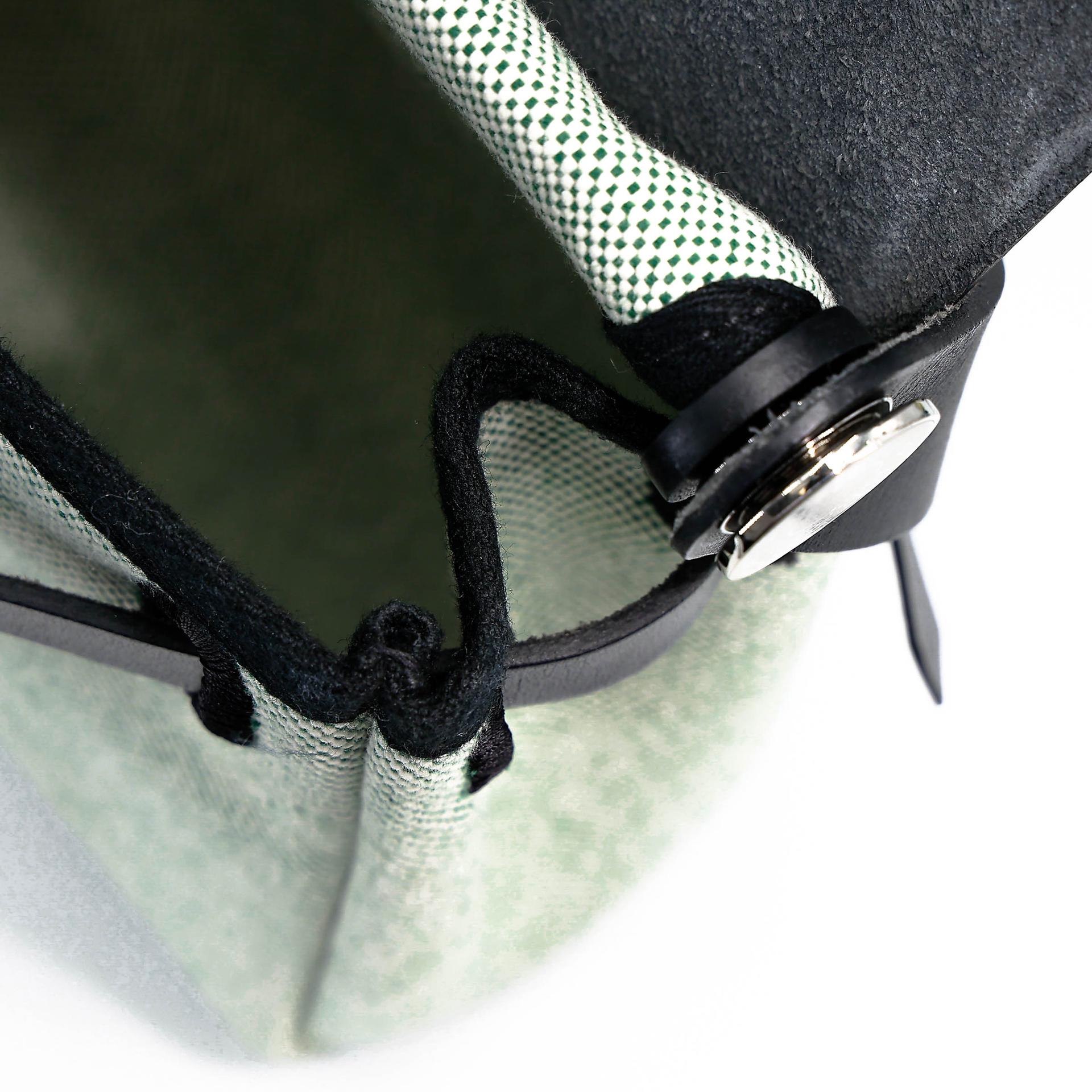 Excellent ( Rank SA ) HERMÈS Herbag Zip Mini 20 Noir (89) Vert Moyen (65) Vache Hunter Toile H Viking canvas Palladium hardware K (2025) - 24