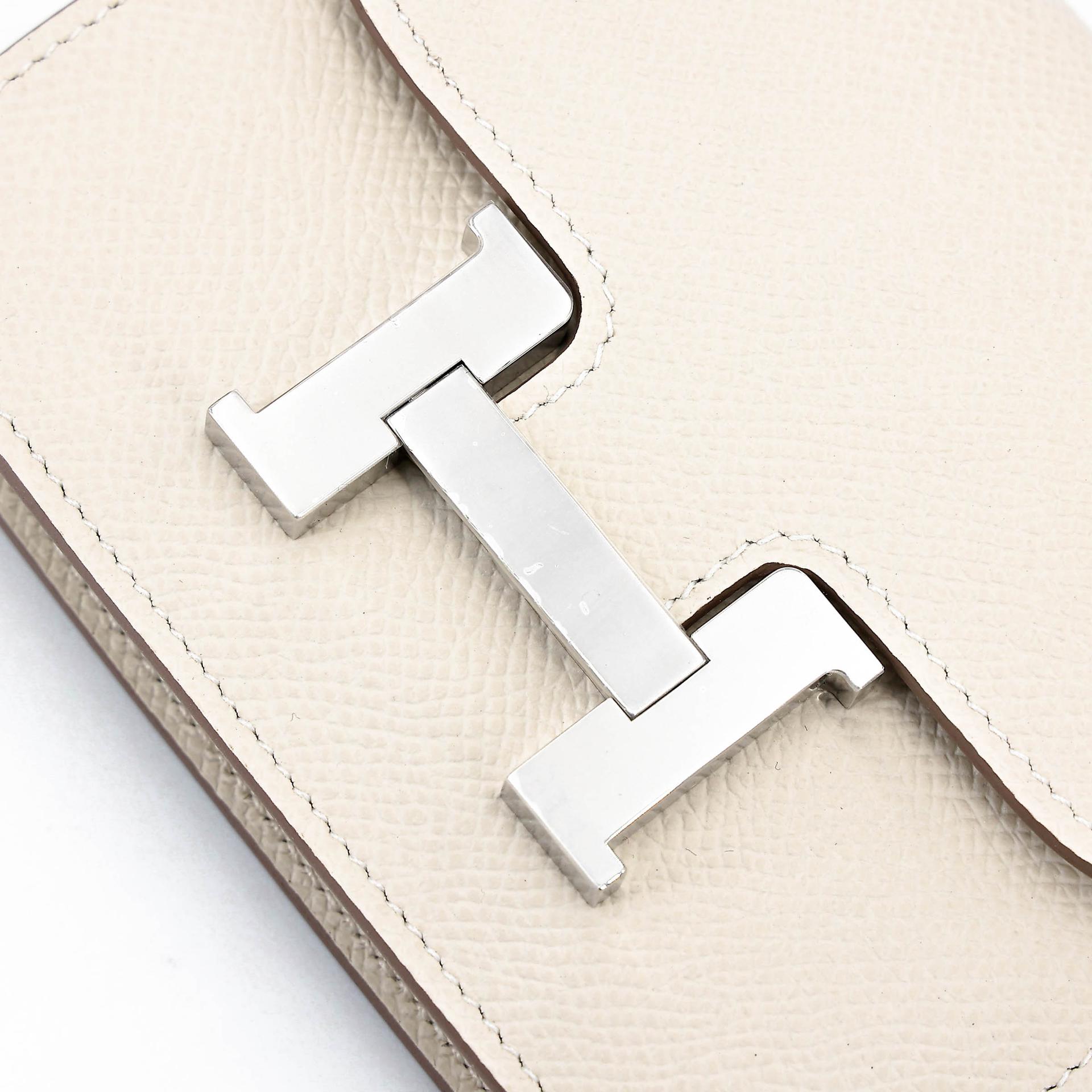 全新 HERMÈS 爱马仕 Constance Slim 钱包 10 奶昔白 Craie Epsom皮 银扣 K刻 2025年 - 8