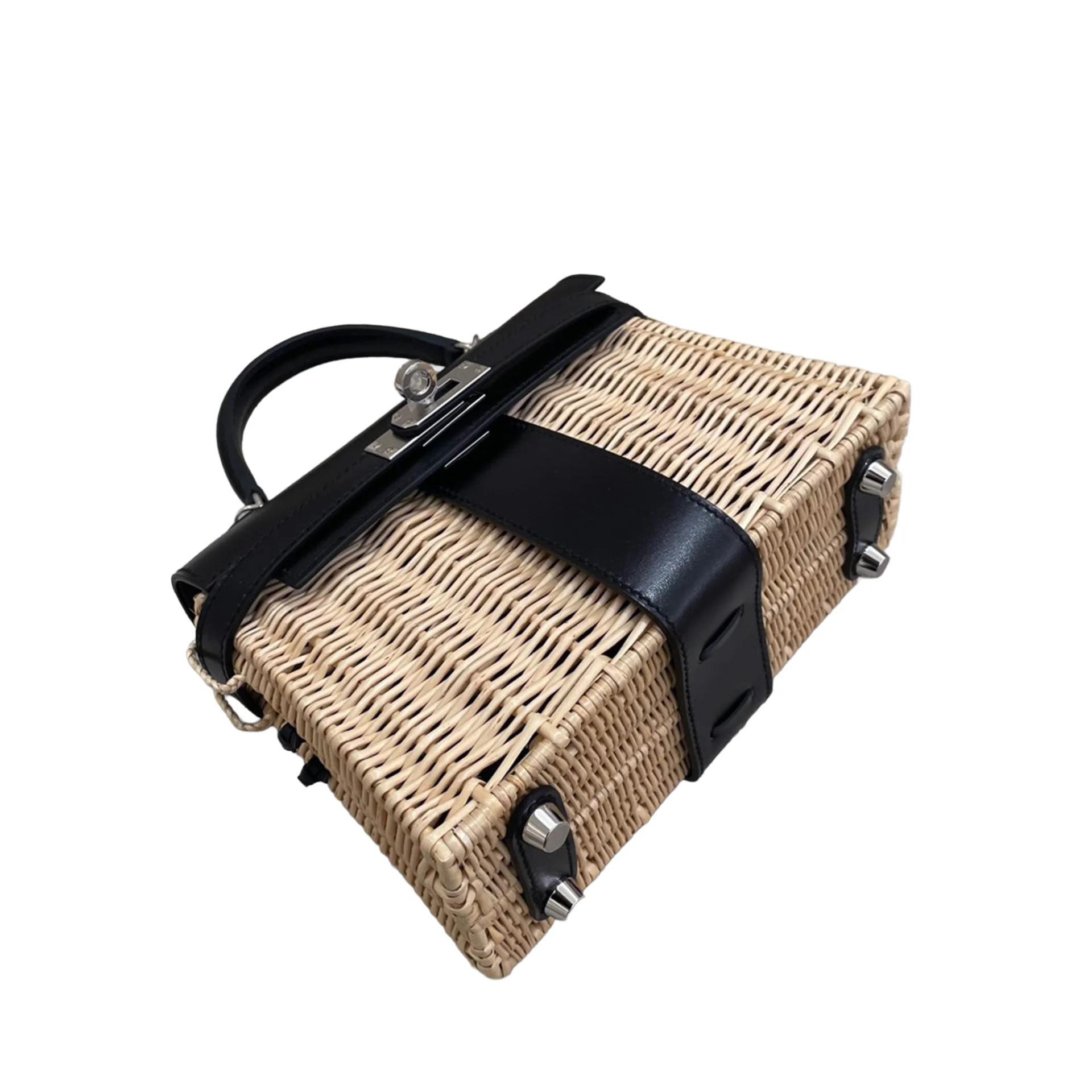 Kelly Picnic Mini Noir (89) | GINZA XIAOMA
