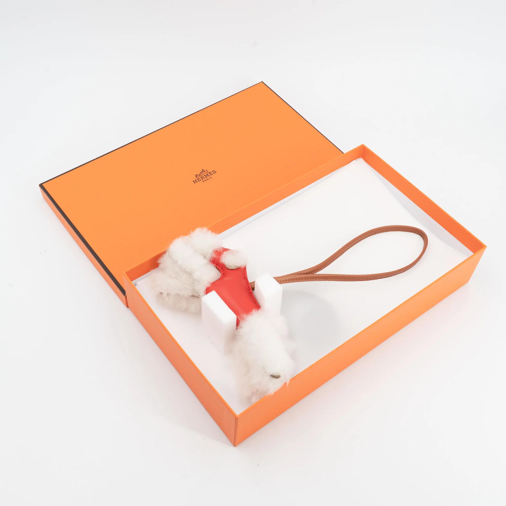 全新 HERMÈS 愛馬仕 Budy 掛件 9T 火焰橘 Capucine 37 金棕色 Gold Agneau阿格諾 K刻 2025年 - 3