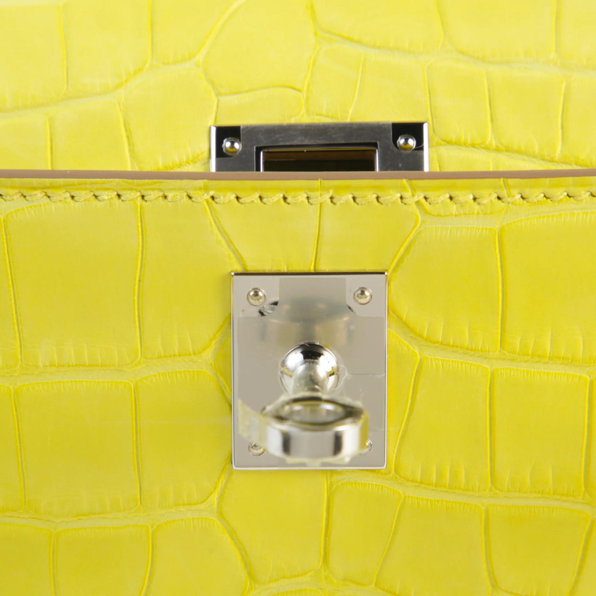 Brand New ( Rank N ) HERMÈS Kelly Pochette Lime (9R) Matte Alligator Palladium hardware K (2025) - 9