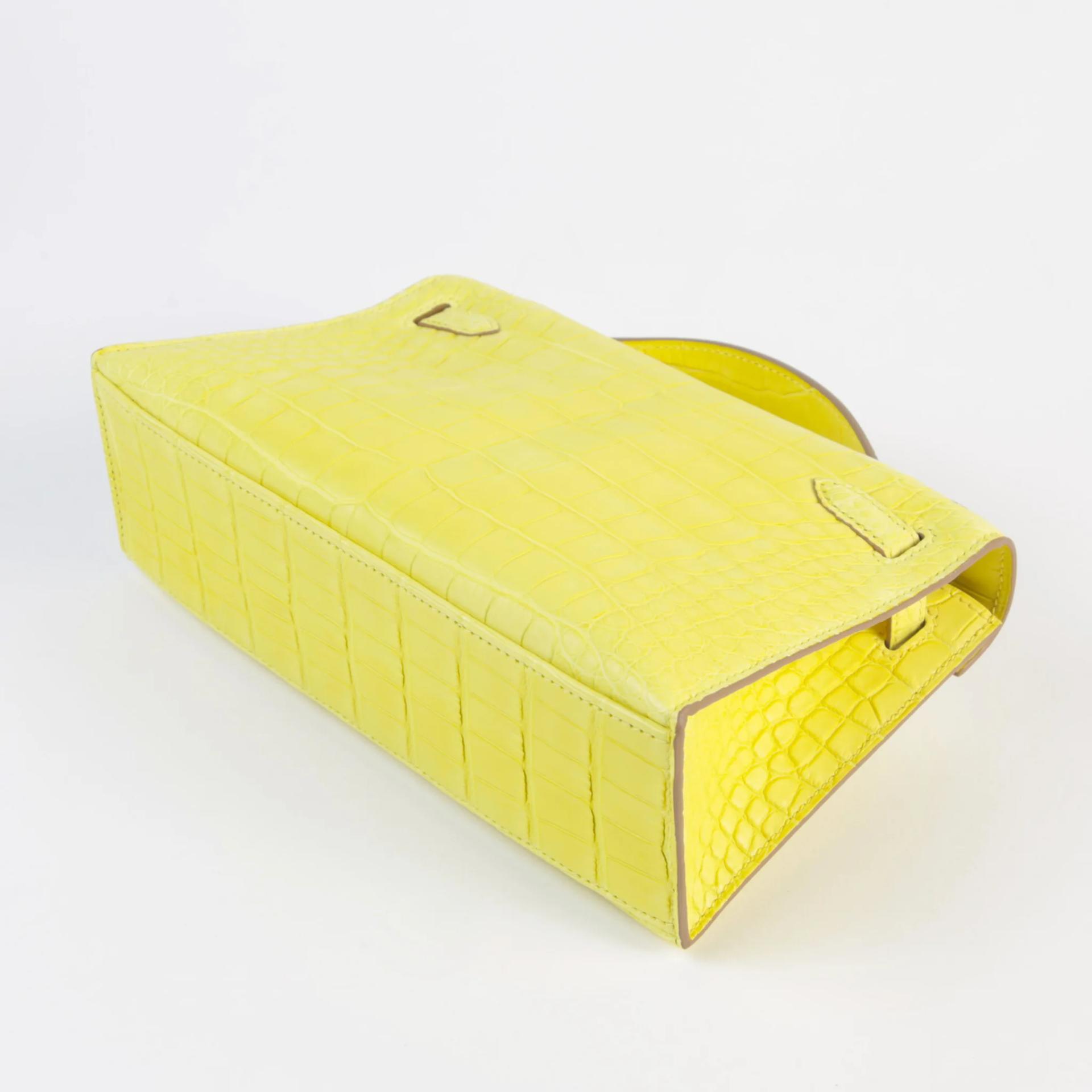 Brand New ( Rank N ) HERMÈS Kelly Pochette Lime (9R) Matte Alligator Palladium hardware K (2025) - 7