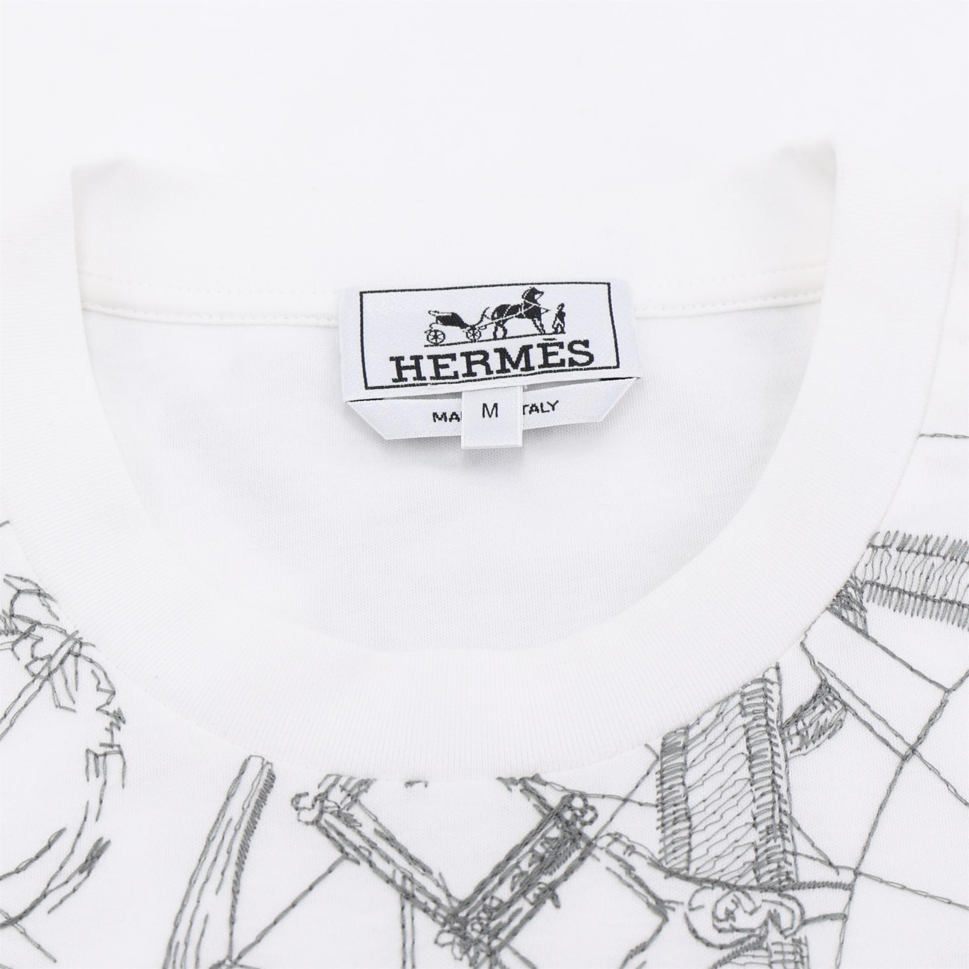 Brand New ( Rank N ) HERMÈS "Cavalcadour Griffonne" embroidered t-shirt White Cotton - 3