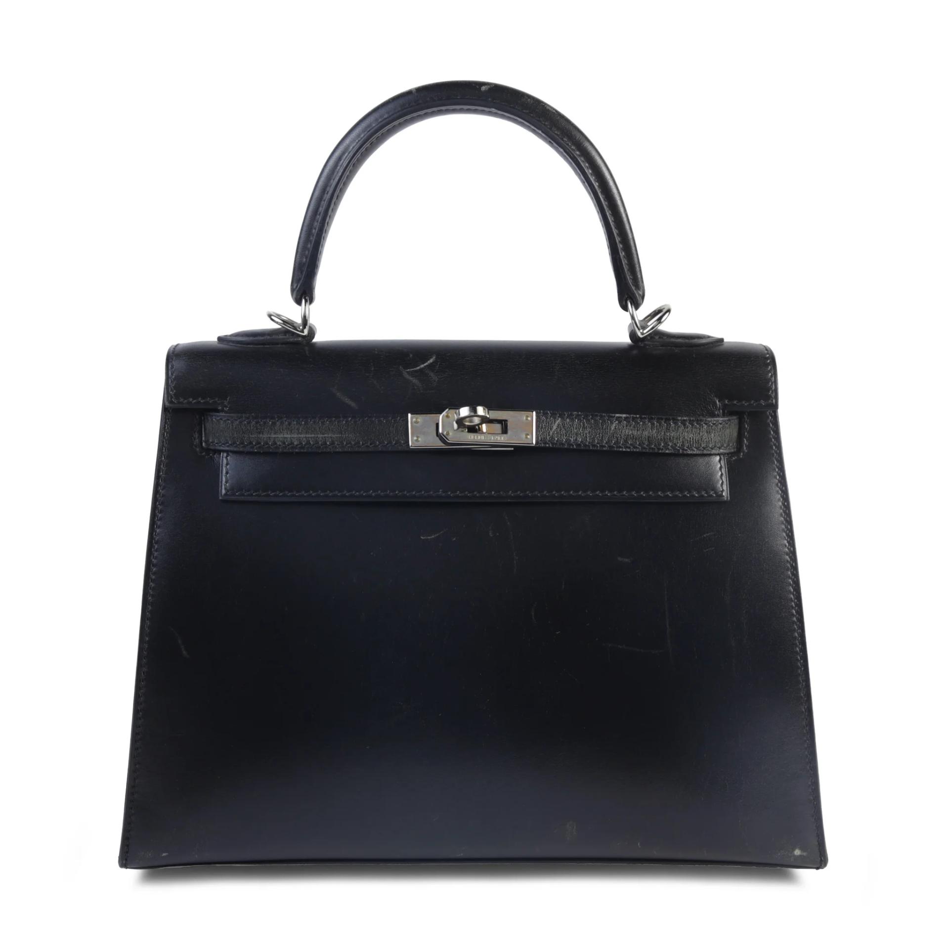 Good ( Rank AB) HERMÈS Kelly 25 Sellier Noir (89) Box-calf Palladium hardware Square L (2008) - 1
