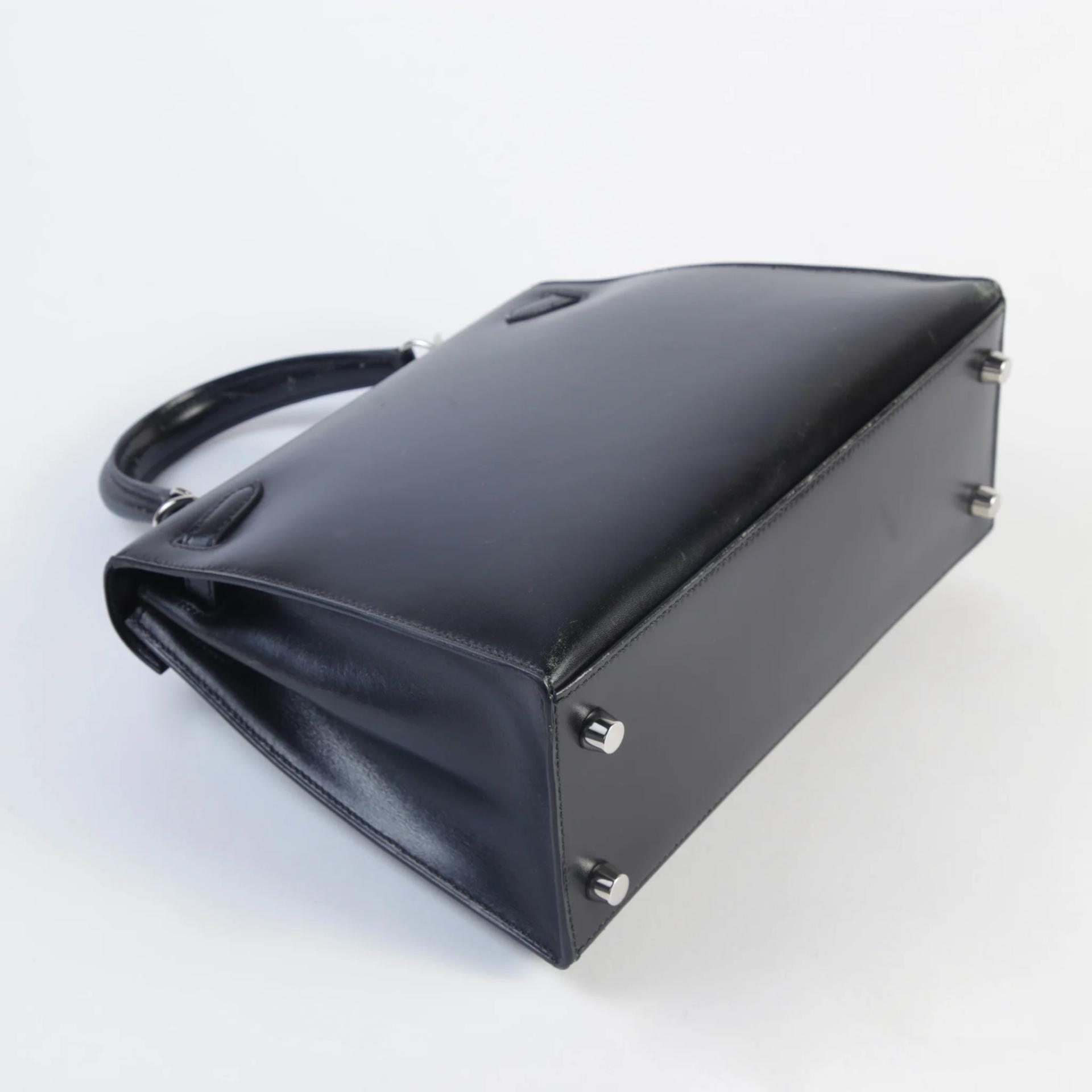 Good ( Rank AB) HERMÈS Kelly 25 Sellier Noir (89) Box-calf Palladium hardware Square L (2008) - 7