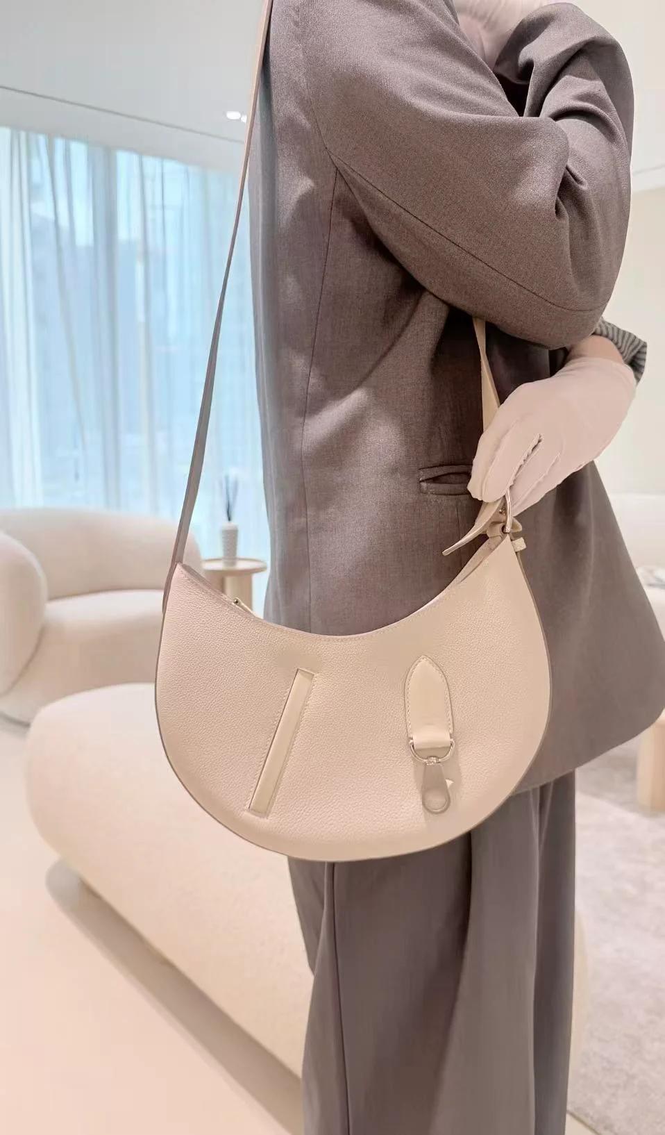 Brand New ( Rank N ) HERMÈS P'tit Arcon Shoulder bag Craie (10) Togo Swift Palladium hardware K (2025) - 3