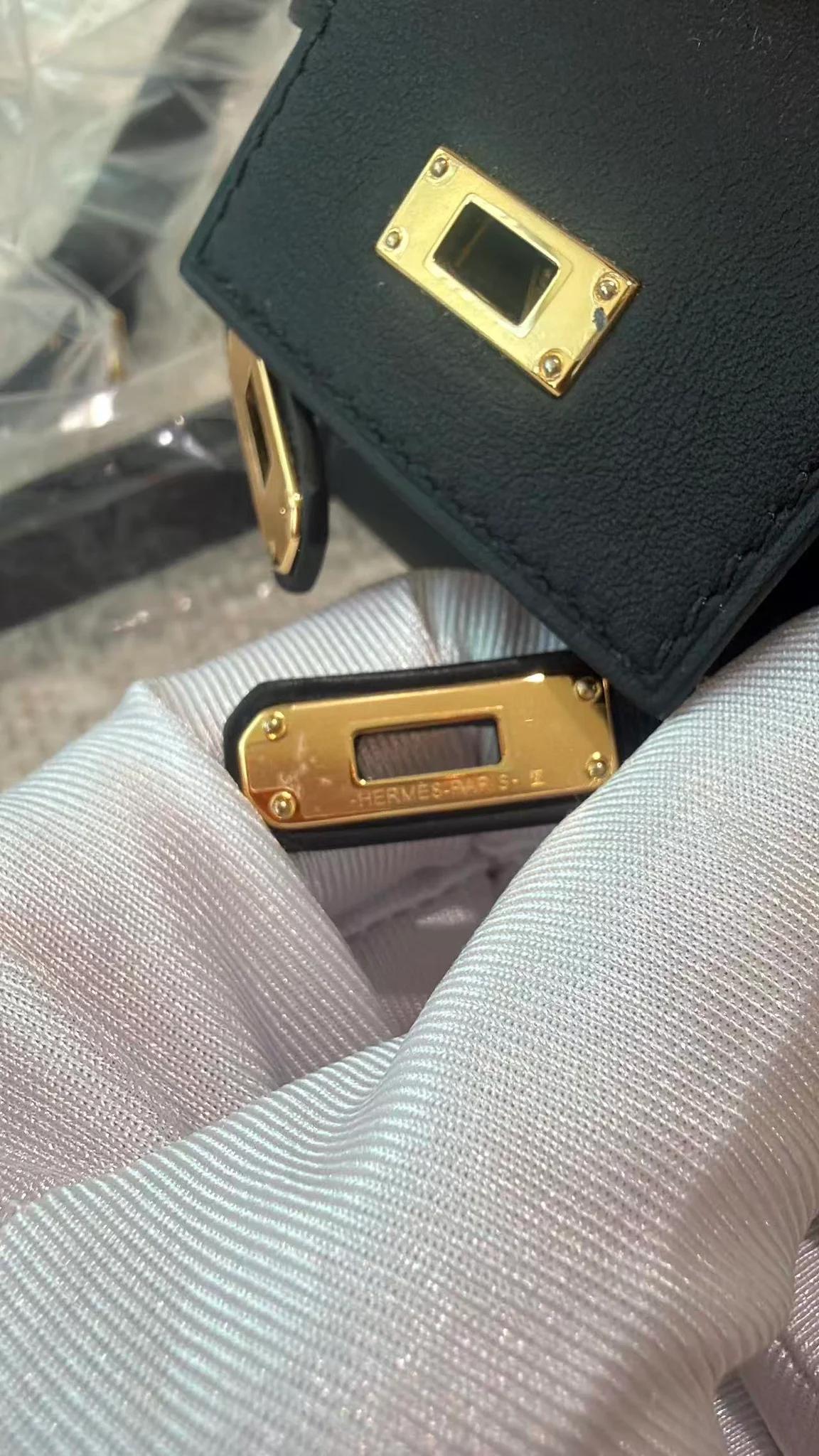 Brand New ( Rank N ) HERMÈS Kelly Jump Noir (89) Swift Gold hardware K (2025) - 16