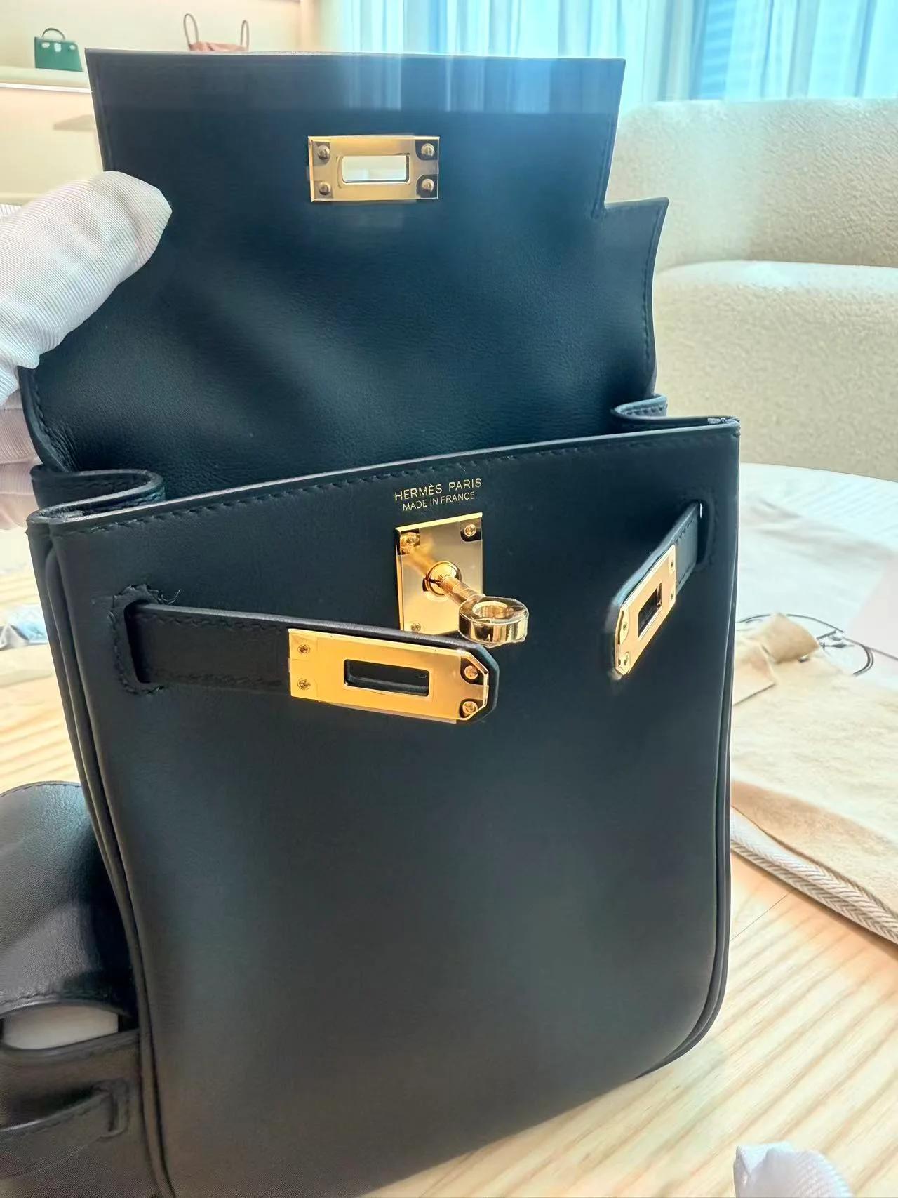 Brand New ( Rank N ) HERMÈS Kelly Jump Noir (89) Swift Gold hardware K (2025) - 18