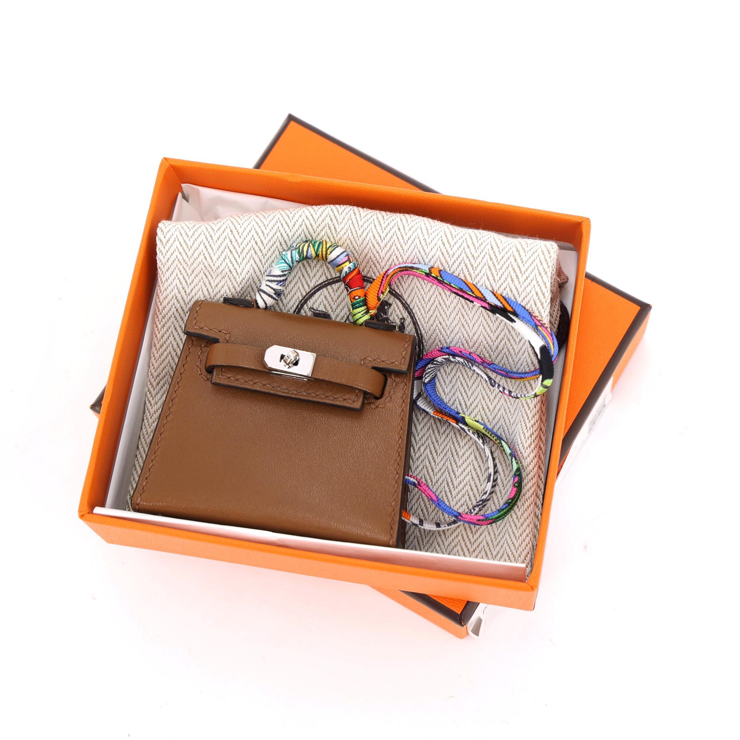 Excellent ( Rank SA ) HERMÈS Kelly Twilly charm Alezan (3G) Tadelakt Palladium hardware Z (2021) - 3