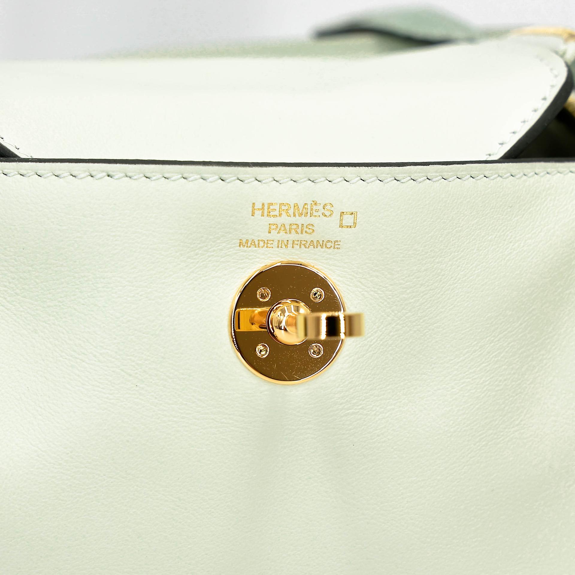 Excellent ( Rank SA ) HERMÈS Mini Lindy Touch Vert Fizz (0S) Vert d’Eau (6U) Swift Matte Alligator Gold hardware B (2023) - 15