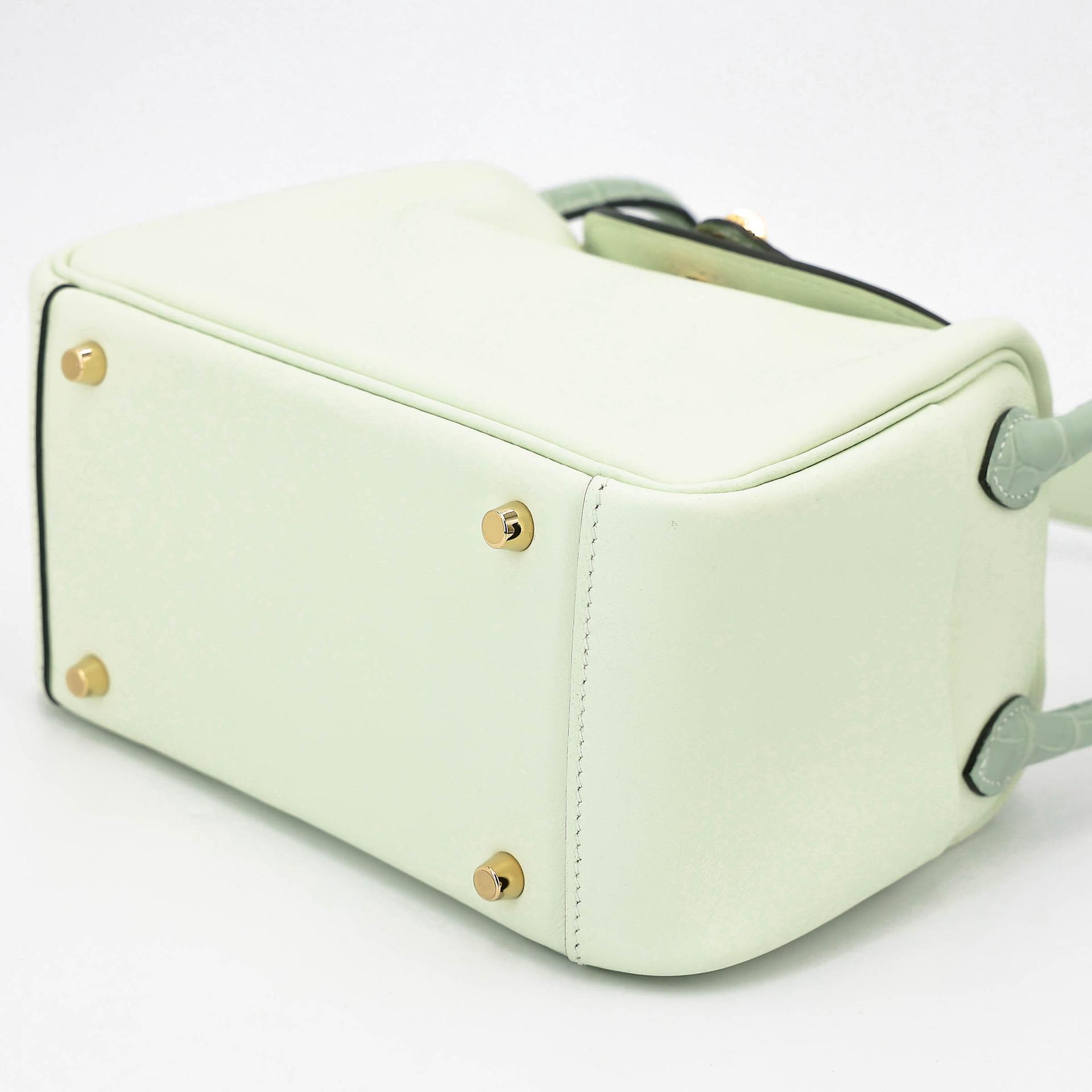 Excellent ( Rank SA ) HERMÈS Mini Lindy Touch Vert Fizz (0S) Vert d’Eau (6U) Swift Matte Alligator Gold hardware B (2023) - 4