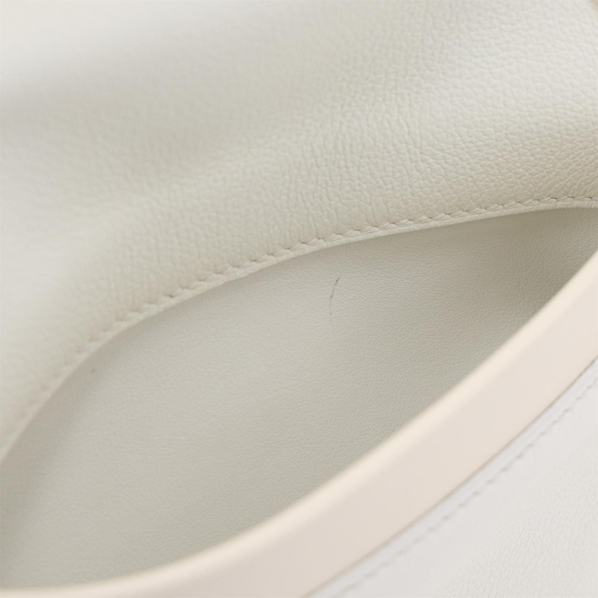 Excellent ( Rank SA ) HERMÈS 24/24 - 21 mini White (01) Nata (I2) Swift Evercolor Gold hardware U (2022) - 20