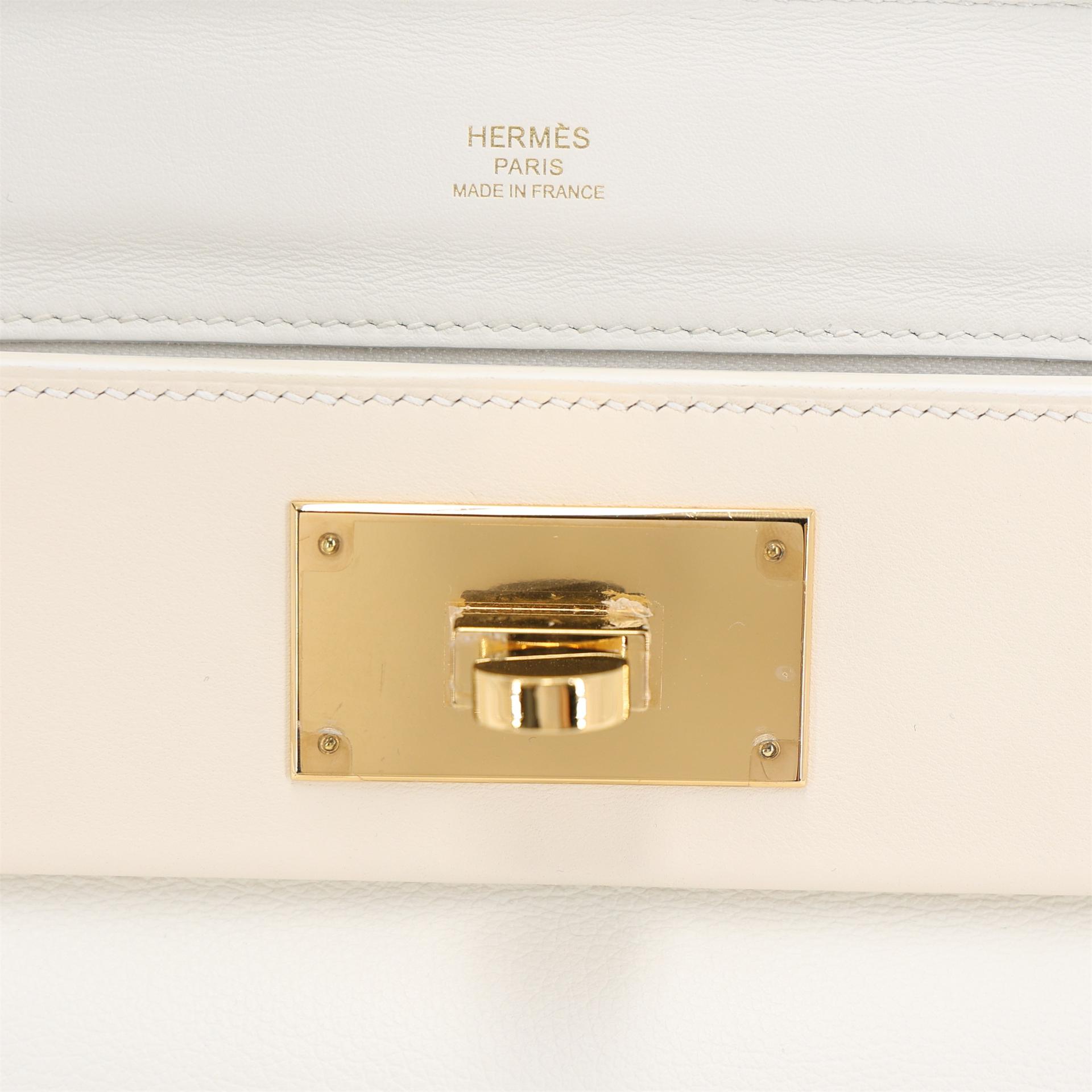 Excellent ( Rank SA ) HERMÈS 24/24 - 21 mini White (01) Nata (I2) Swift Evercolor Gold hardware U (2022) - 11