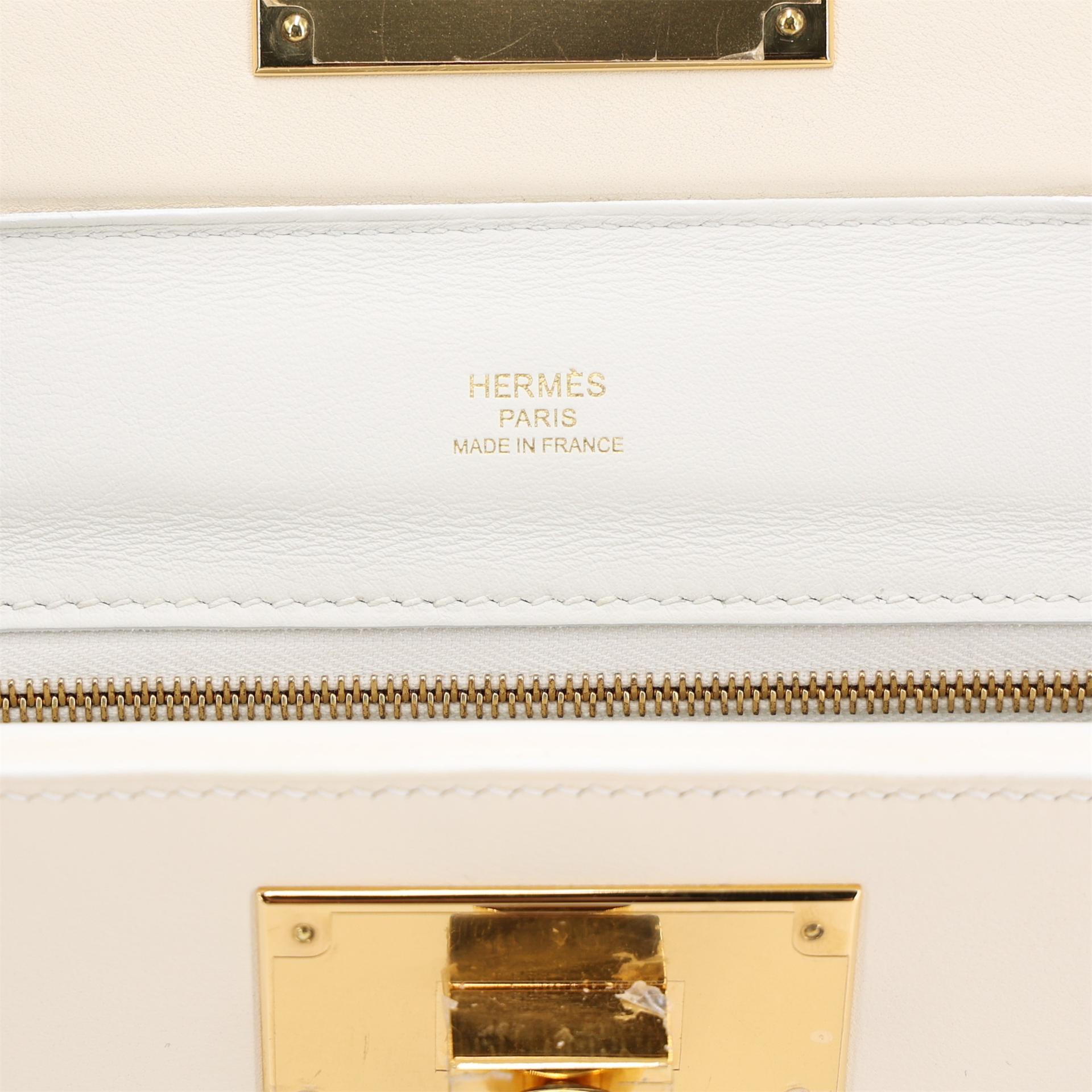 Excellent ( Rank SA ) HERMÈS 24/24 - 21 mini White (01) Nata (I2) Swift Evercolor Gold hardware U (2022) - 12