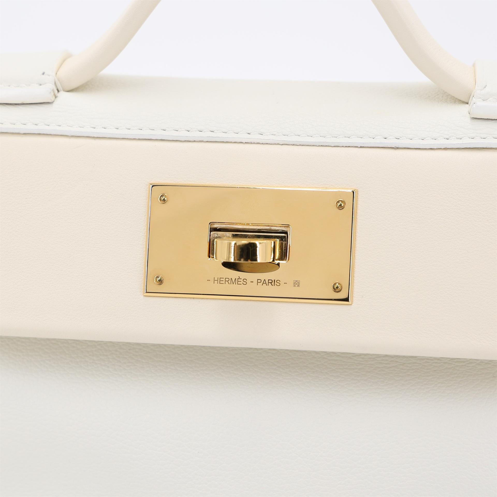 Excellent ( Rank SA ) HERMÈS 24/24 - 21 mini White (01) Nata (I2) Swift Evercolor Gold hardware U (2022) - 8