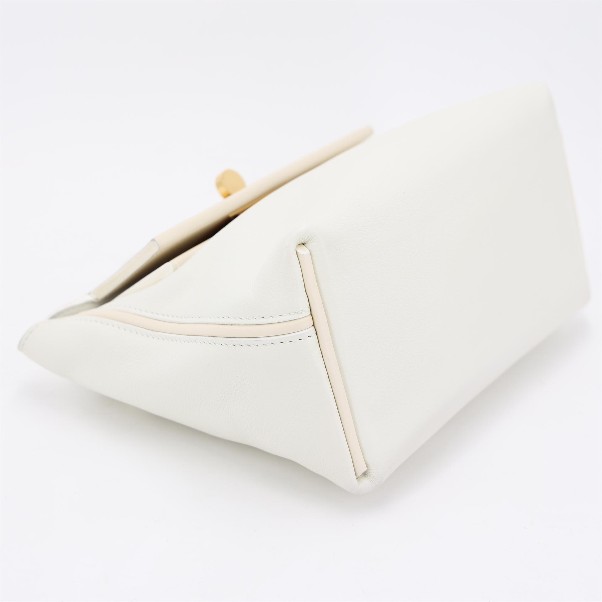 Excellent ( Rank SA ) HERMÈS 24/24 - 21 mini White (01) Nata (I2) Swift Evercolor Gold hardware U (2022) - 4