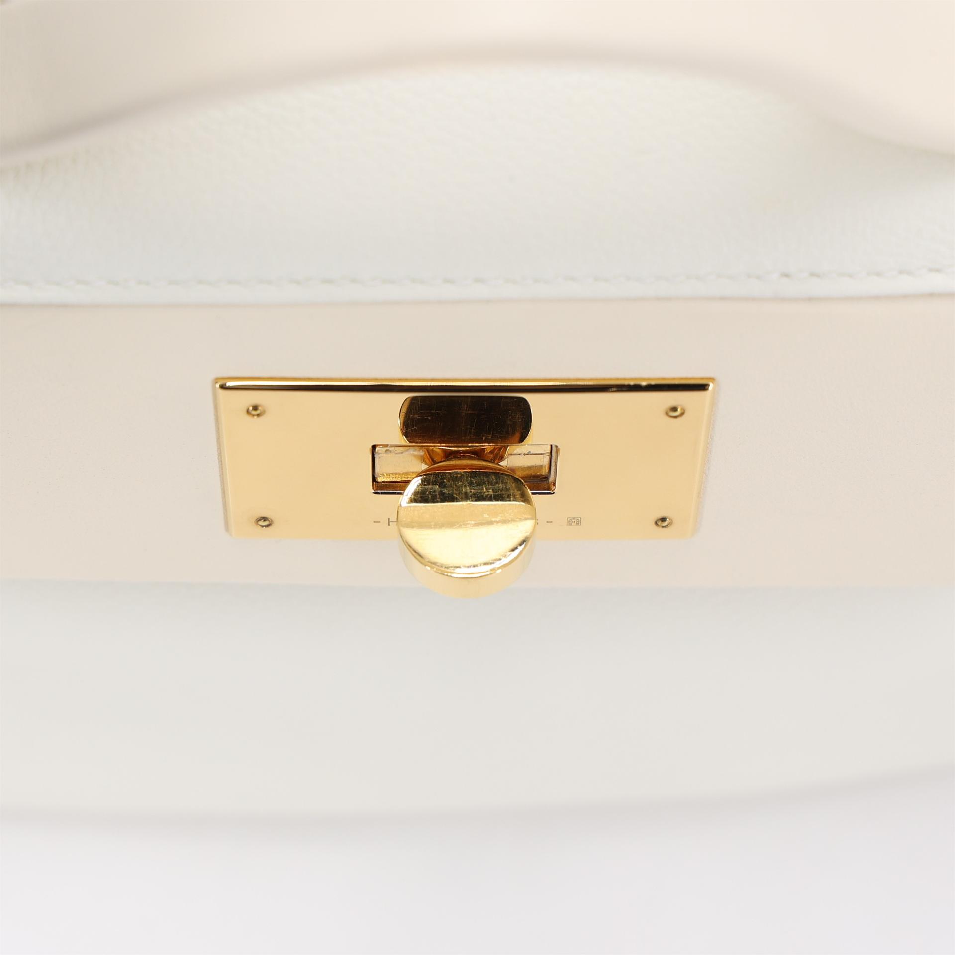 Excellent ( Rank SA ) HERMÈS 24/24 - 21 mini White (01) Nata (I2) Swift Evercolor Gold hardware U (2022) - 9