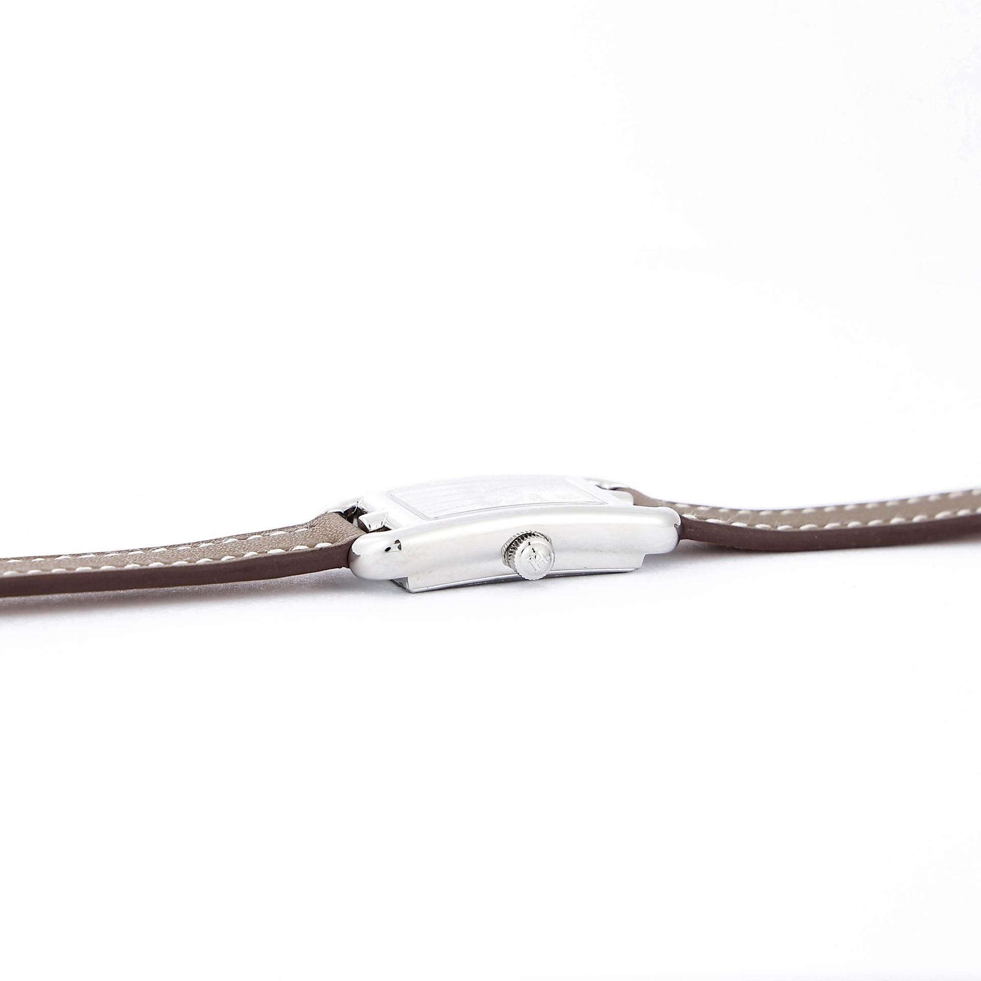 Brand New ( Rank N ) HERMÈS Nantucket watch, PM, 29 mm Etoupe (18) Stainless steel Swift Palladium hardware - 10