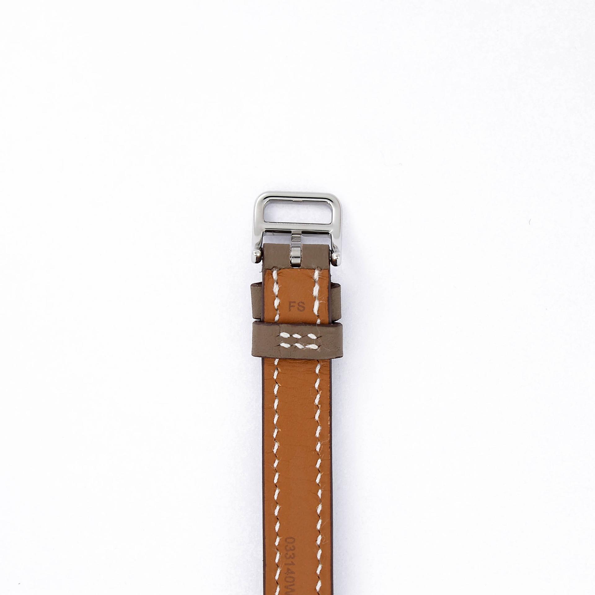 Brand New ( Rank N ) HERMÈS Nantucket watch, PM, 29 mm Etoupe (18) Stainless steel Swift Palladium hardware - 7