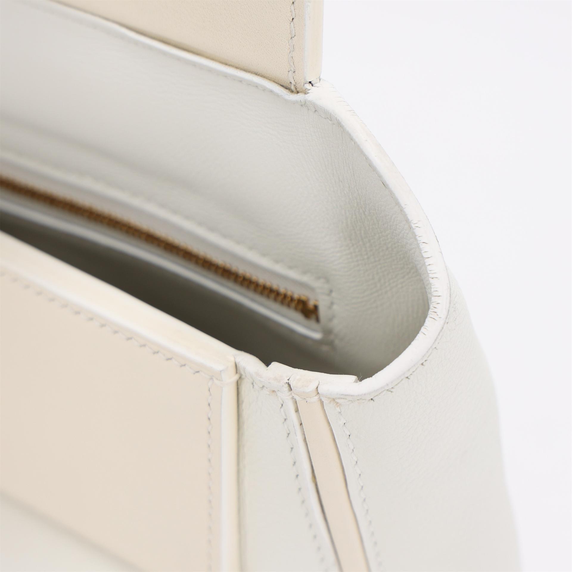 Excellent ( Rank SA ) HERMÈS 24/24 - 21 mini White (01) Nata (I2) Swift Evercolor Gold hardware U (2022) - 15