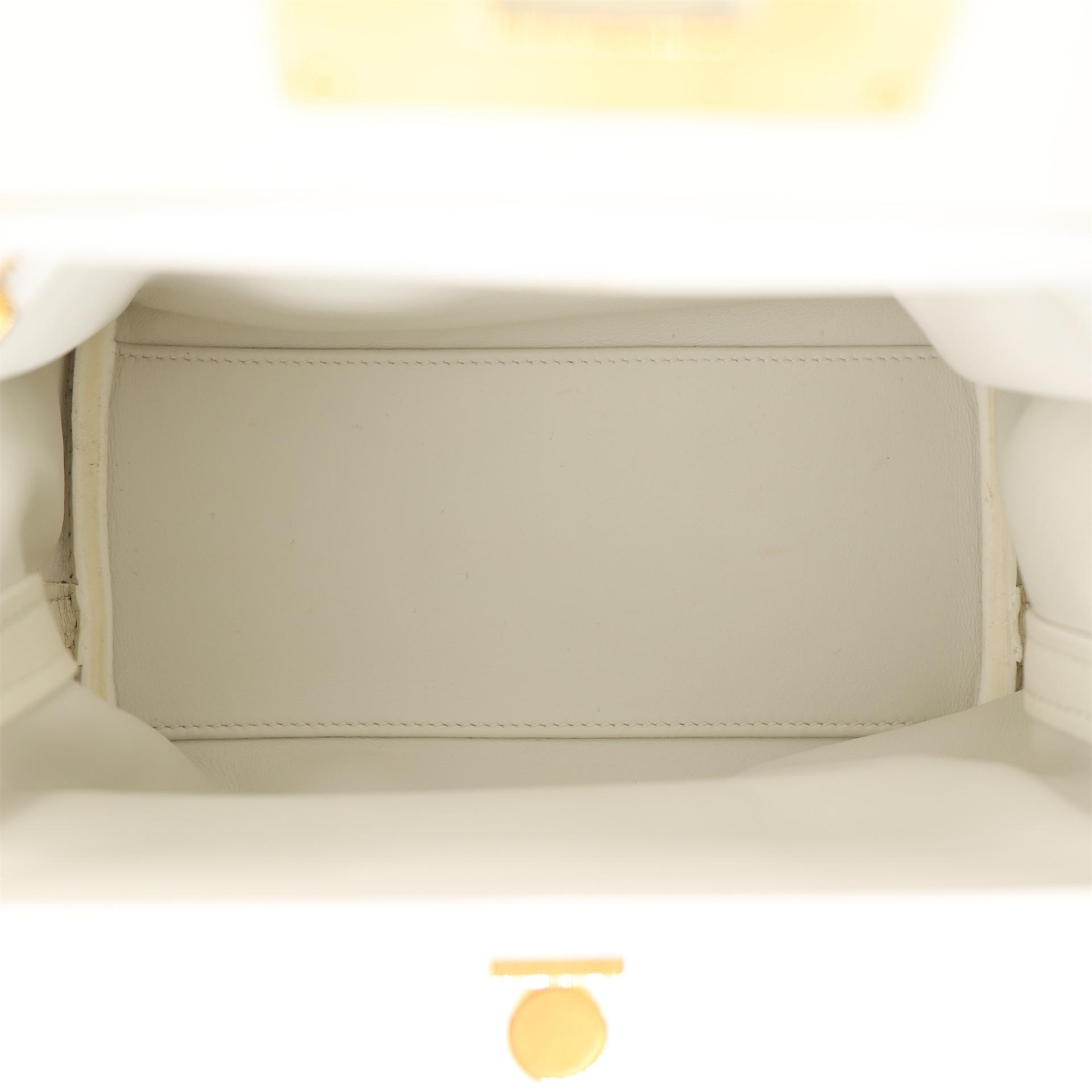 Excellent ( Rank SA ) HERMÈS 24/24 - 21 mini White (01) Nata (I2) Swift Evercolor Gold hardware U (2022) - 13