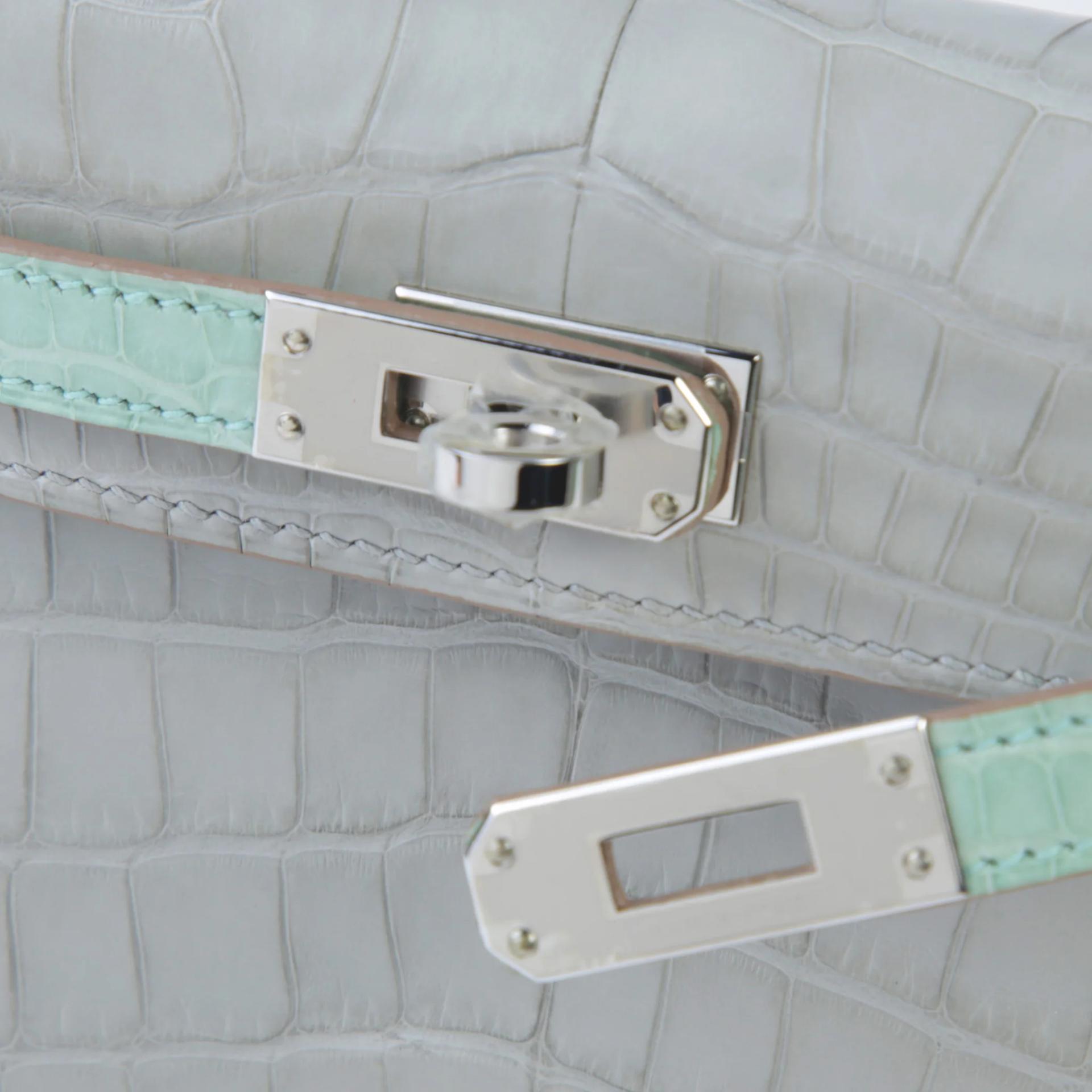 Unused ( Rank NS ) HERMÈS Special Order Mini Kelly II Gris Perle (80) Vert d’Eau (6U) Matte Alligator Palladium hardware U (2022) - 8