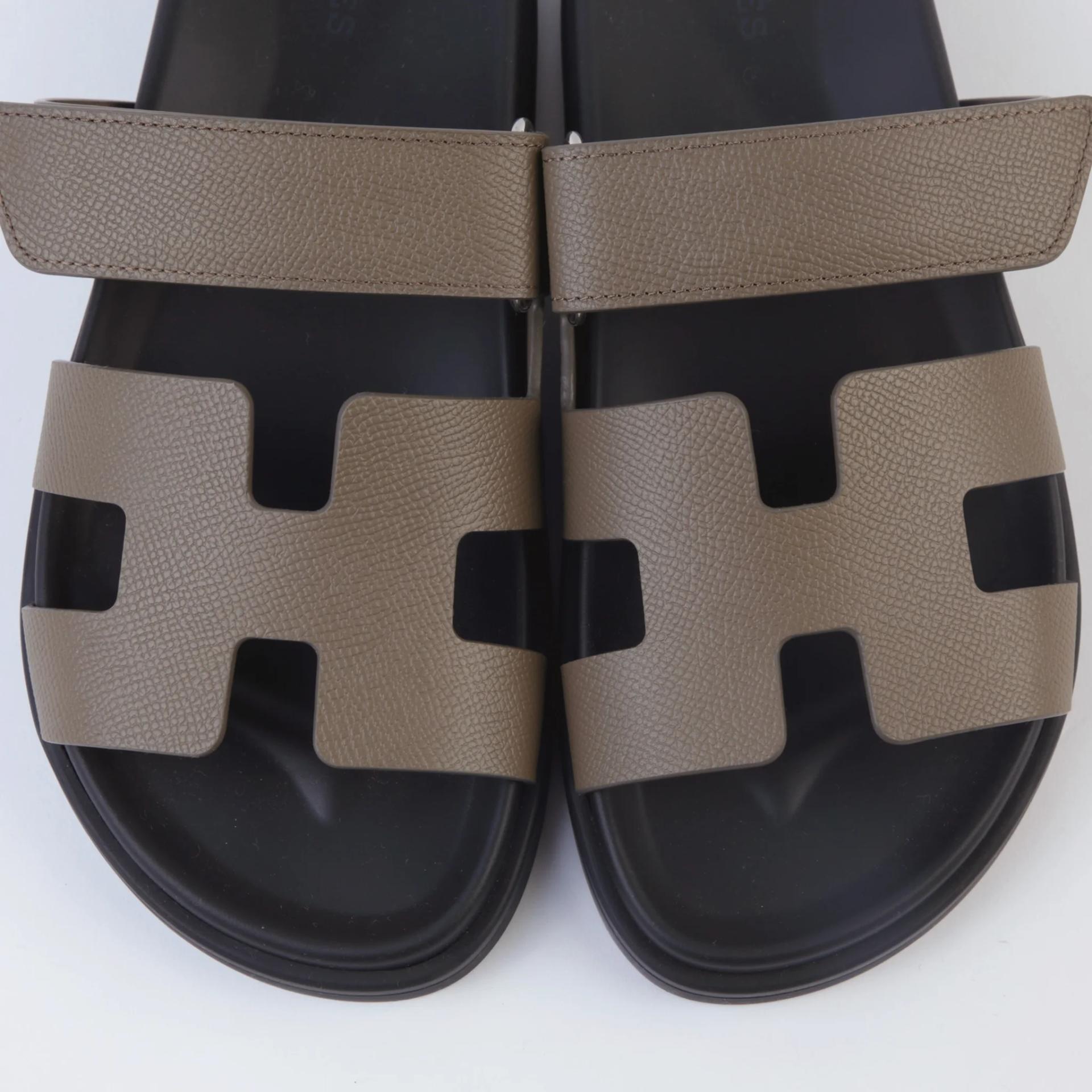 Brand New ( Rank N ) HERMÈS Chypre sandals Etoupe (18) Epsom Palladium hardware - 4