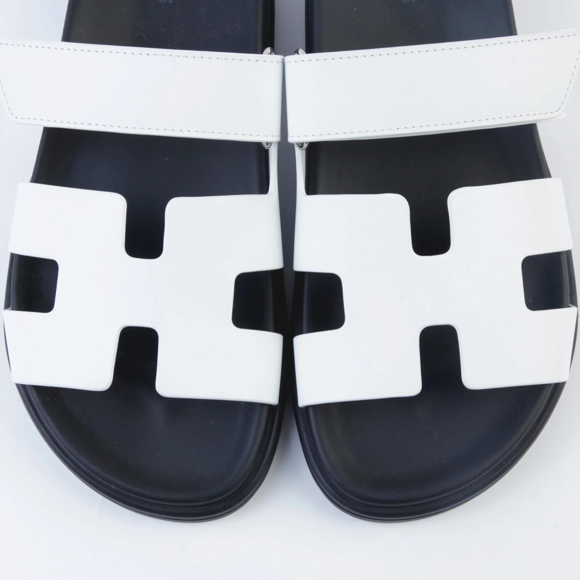 Brand New ( Rank N ) HERMÈS Chypre sandals White Calfskin Palladium hardware - 4