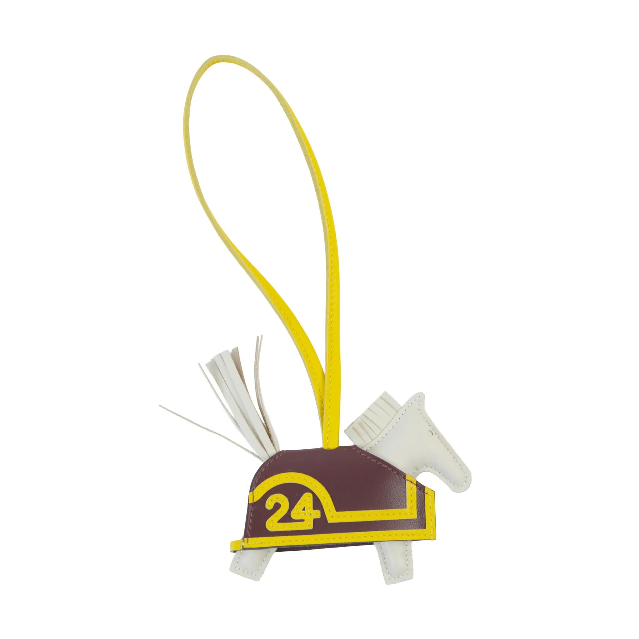 Rodeo Robe au Coeur PM Craie (10) Terre (4D) Jaune de Naples (9O)