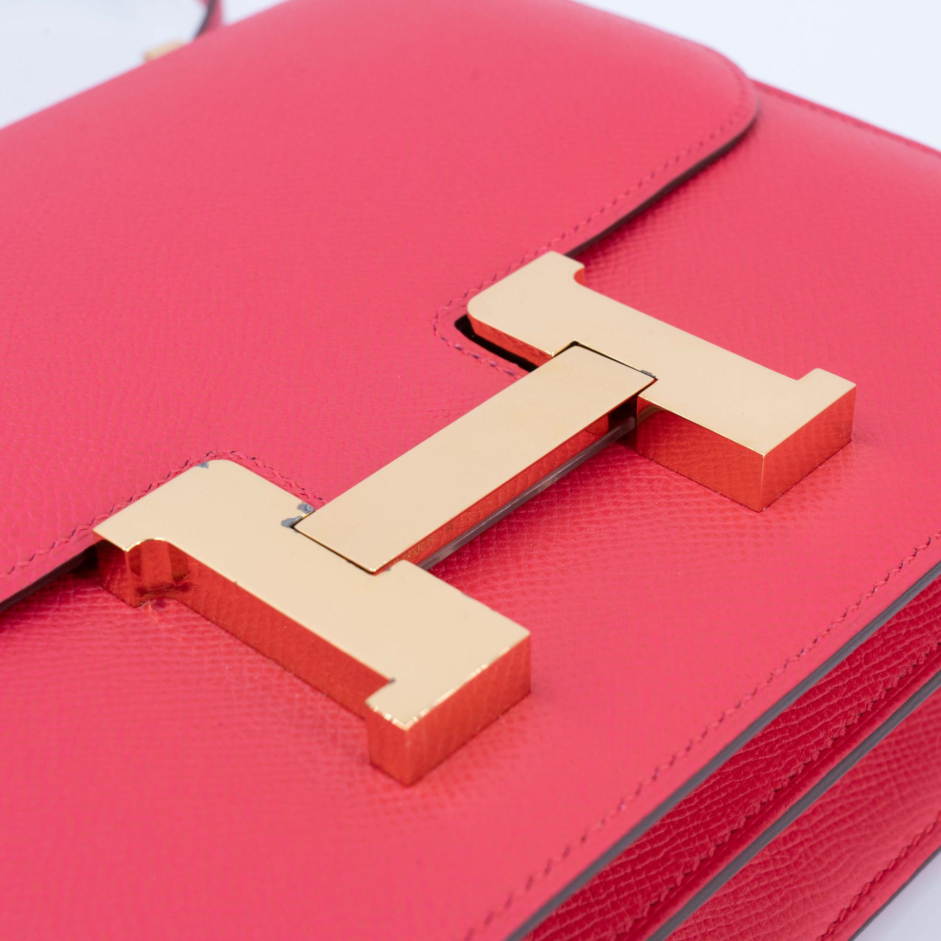 Very Good ( Rank A) HERMÈS Constance 24 Rose Extreme (I6) Epsom Gold hardware D (2019) - 10