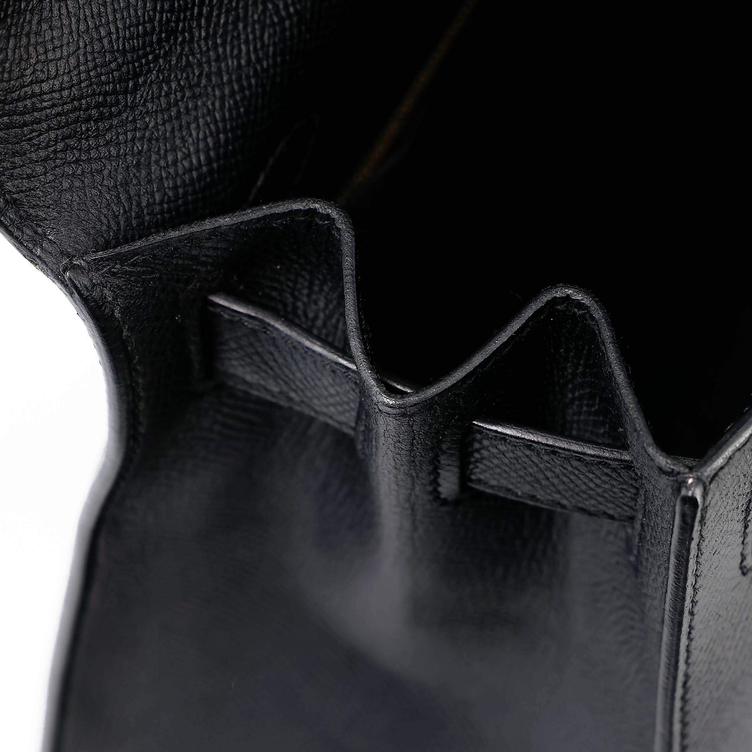Very Good ( Rank A) HERMÈS Kelly 28 Sellier Noir (89) Epsom Gold hardware C (2018) - 20
