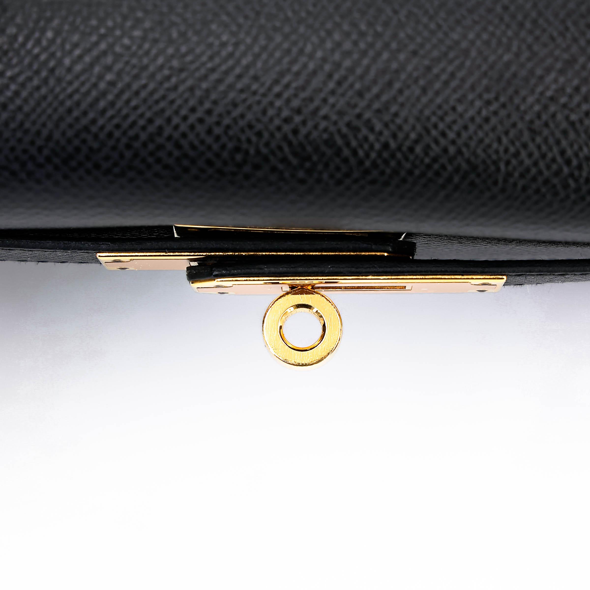Very Good ( Rank A) HERMÈS Kelly 28 Sellier Noir (89) Epsom Gold hardware C (2018) - 12