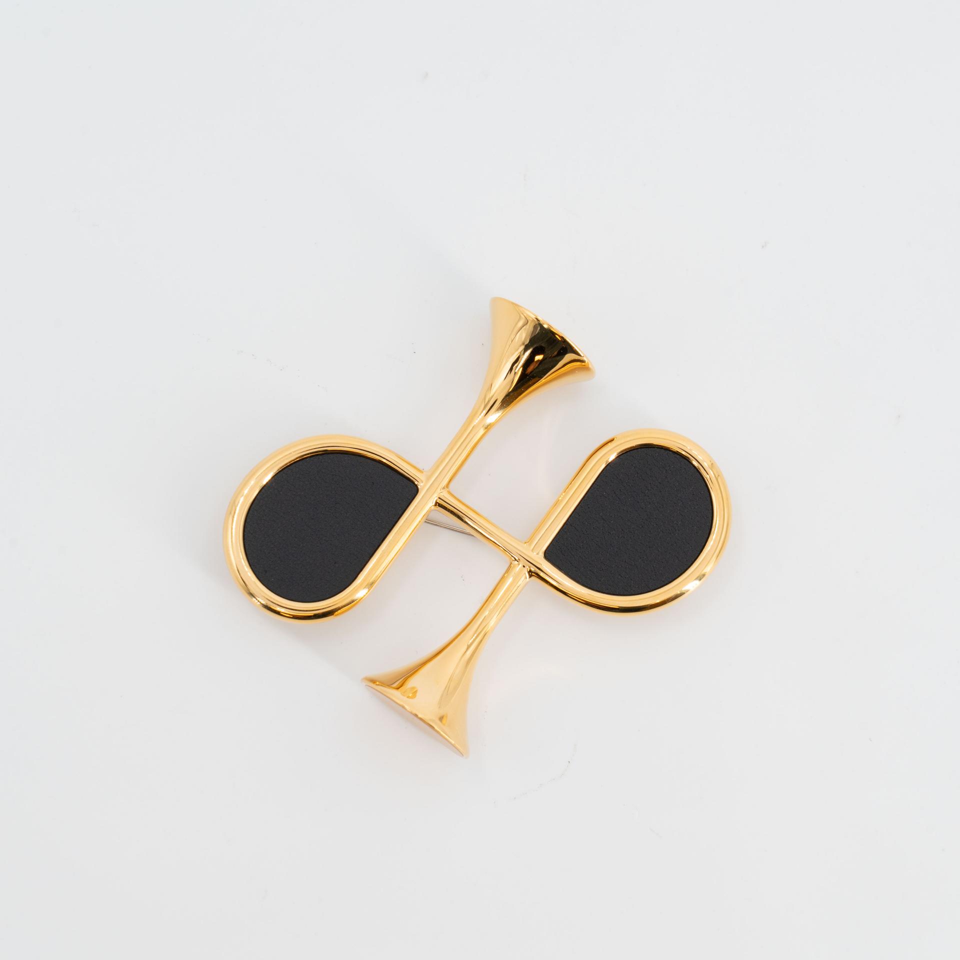 Brand New ( Rank N ) HERMÈS Cor H brooch Noir (89) Swift Gold hardware - 14