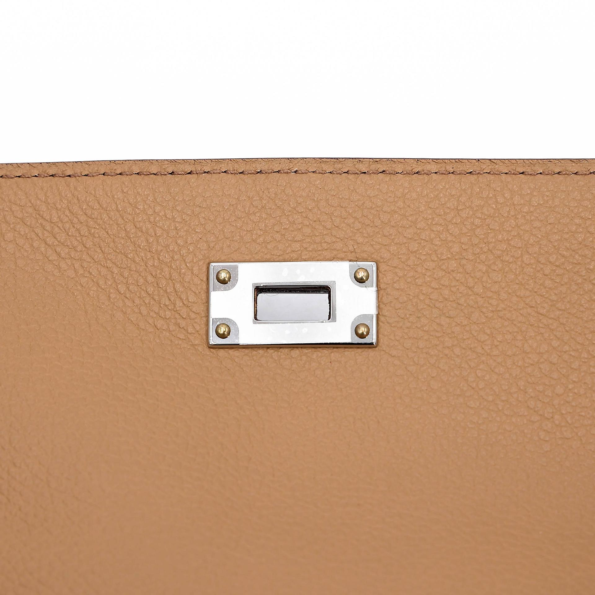 Brand New ( Rank N ) HERMÈS Kelly To Go Wallet Biscuit (4B) Evercolor K (2025) - 11