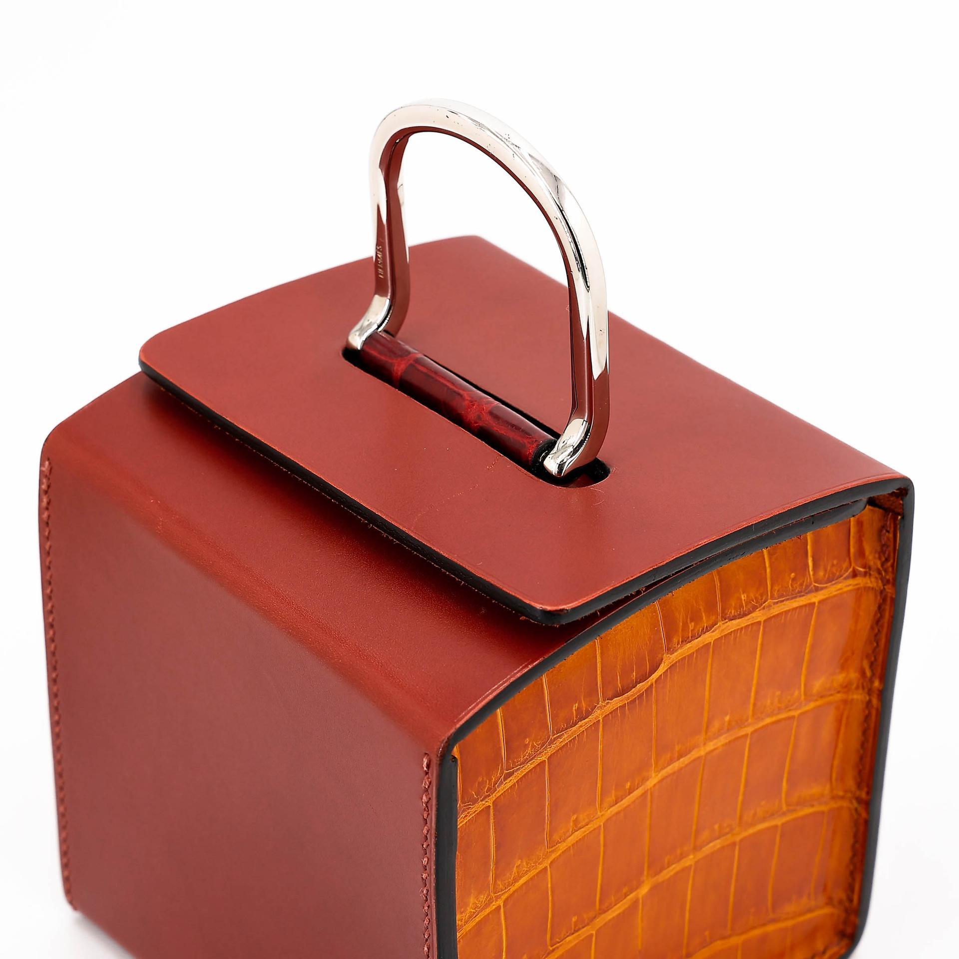 Very Good ( Rank A) HERMÈS Petit h H Box Bag Brique (36) Pain d’Epice (9Y) Shiny Niloticus Crocodile Tadelakt Palladium hardware - 5