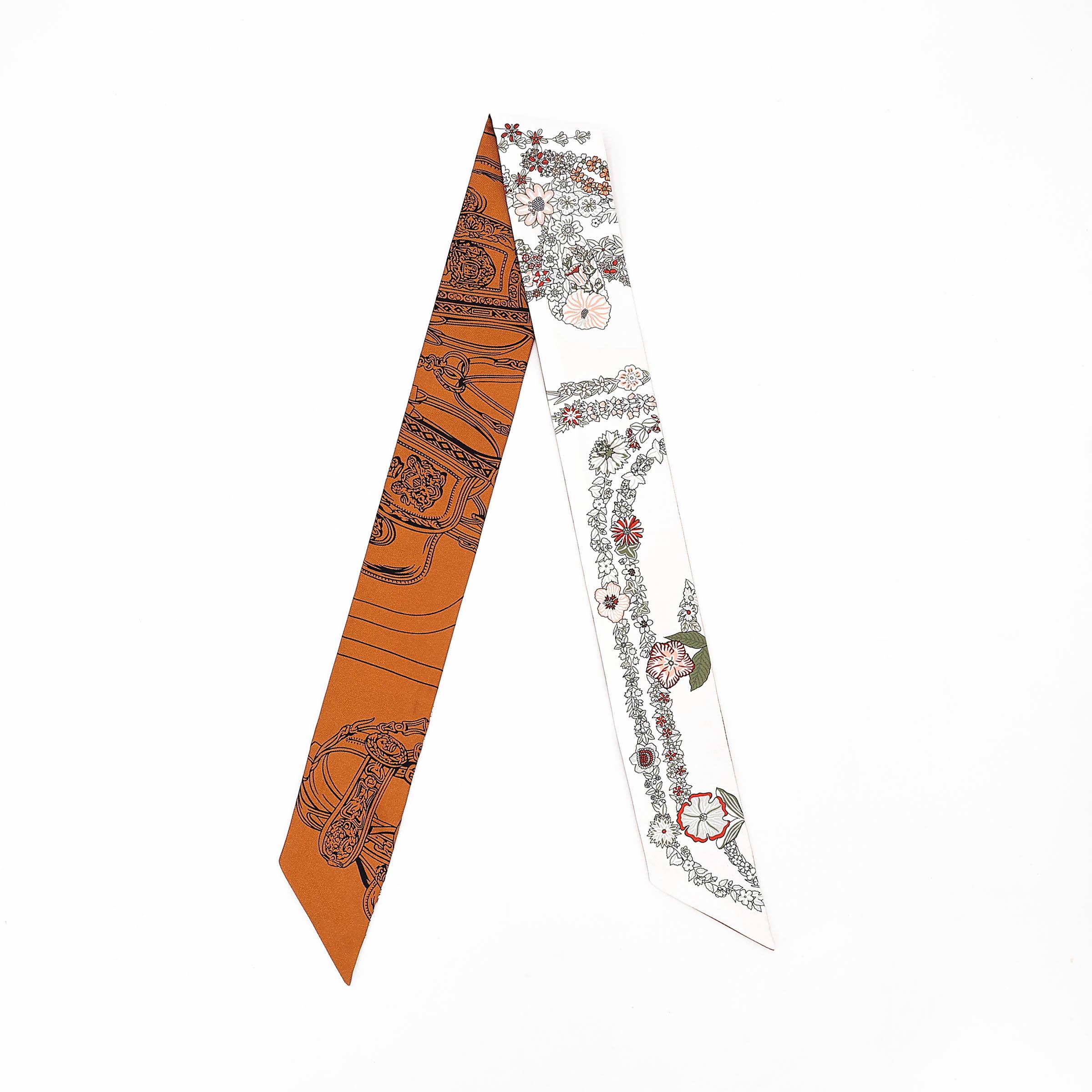 Brand New ( Rank N ) HERMÈS Twilly Brides de Gala en Fleurs White Brown Silk - 1