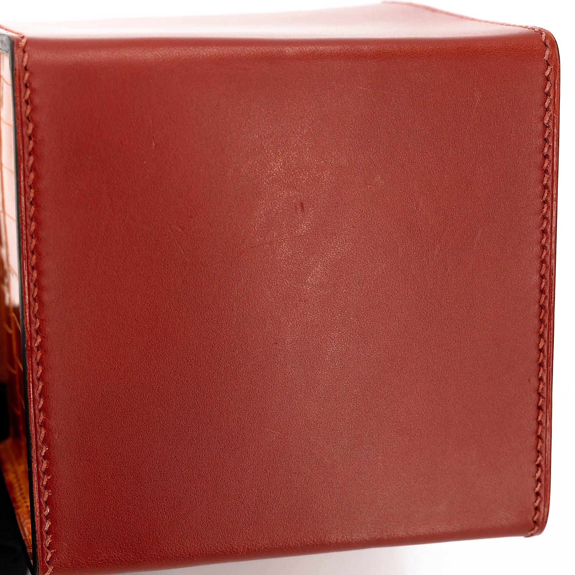 Very Good ( Rank A) HERMÈS Petit h H Box Bag Brique (36) Pain d’Epice (9Y) Shiny Niloticus Crocodile Tadelakt Palladium hardware - 16
