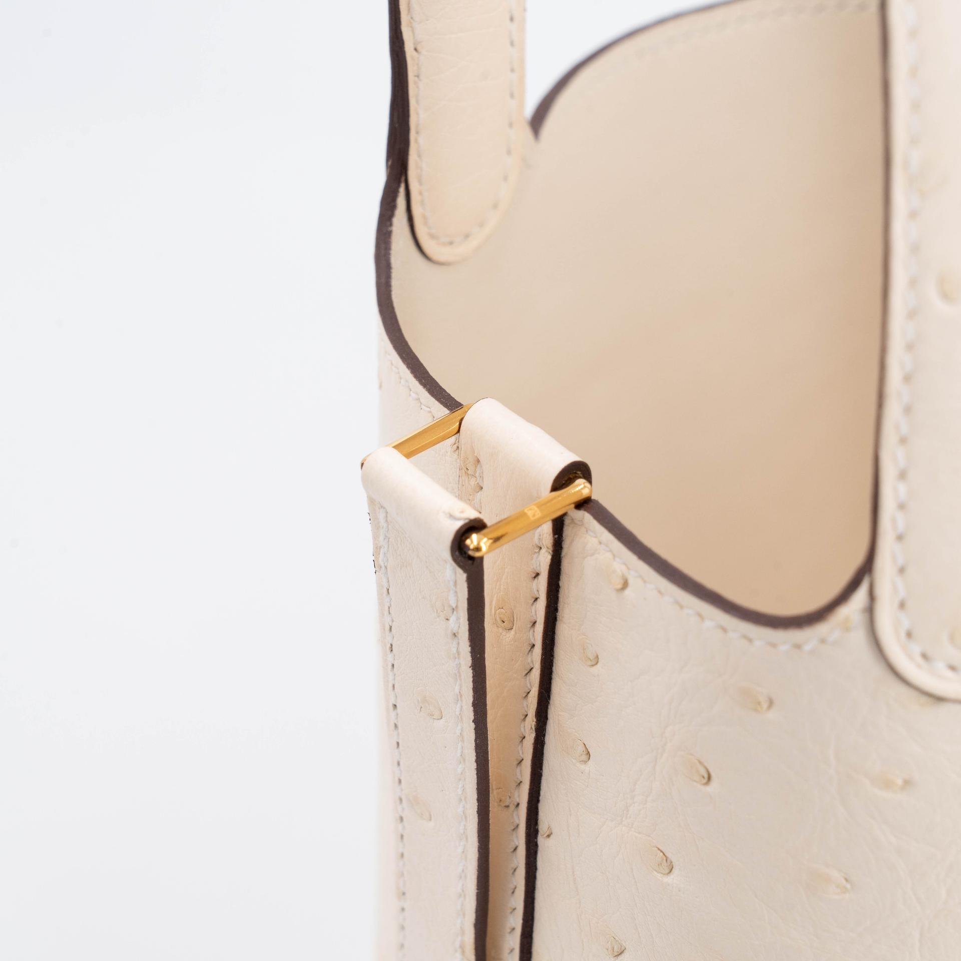 Unused ( Rank NS ) HERMÈS Picotin Lock Micro 14 Nata (I2) Ostrich Gold hardware B (2023) - 6