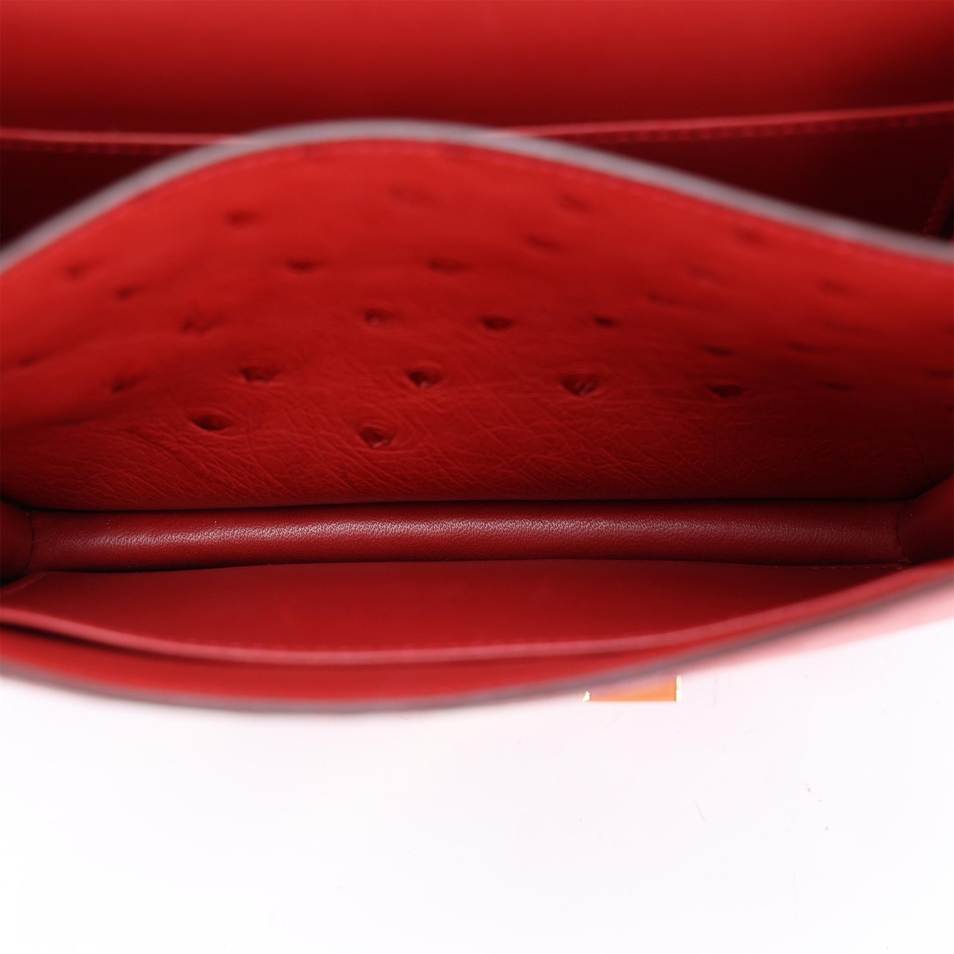 Very Good ( Rank A) HERMÈS Constance Mini Rouge Vif (53) Ostrich Gold hardware A (2017) - 13