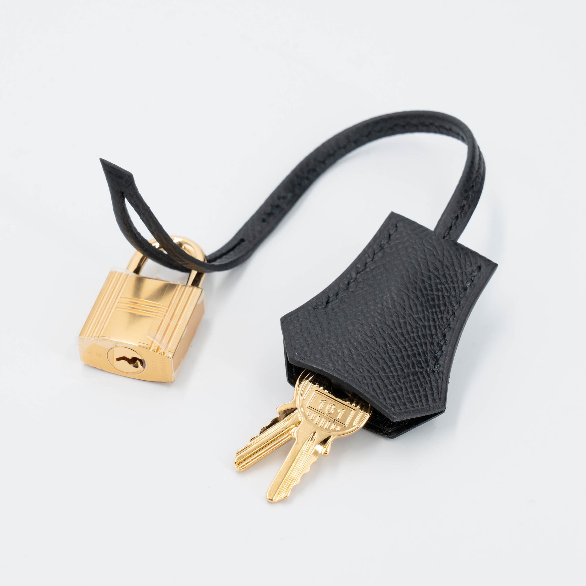 Brand New ( Rank N ) HERMÈS Kelly 28 Sellier Noir (89) Epsom Gold hardware G (2026) - 15