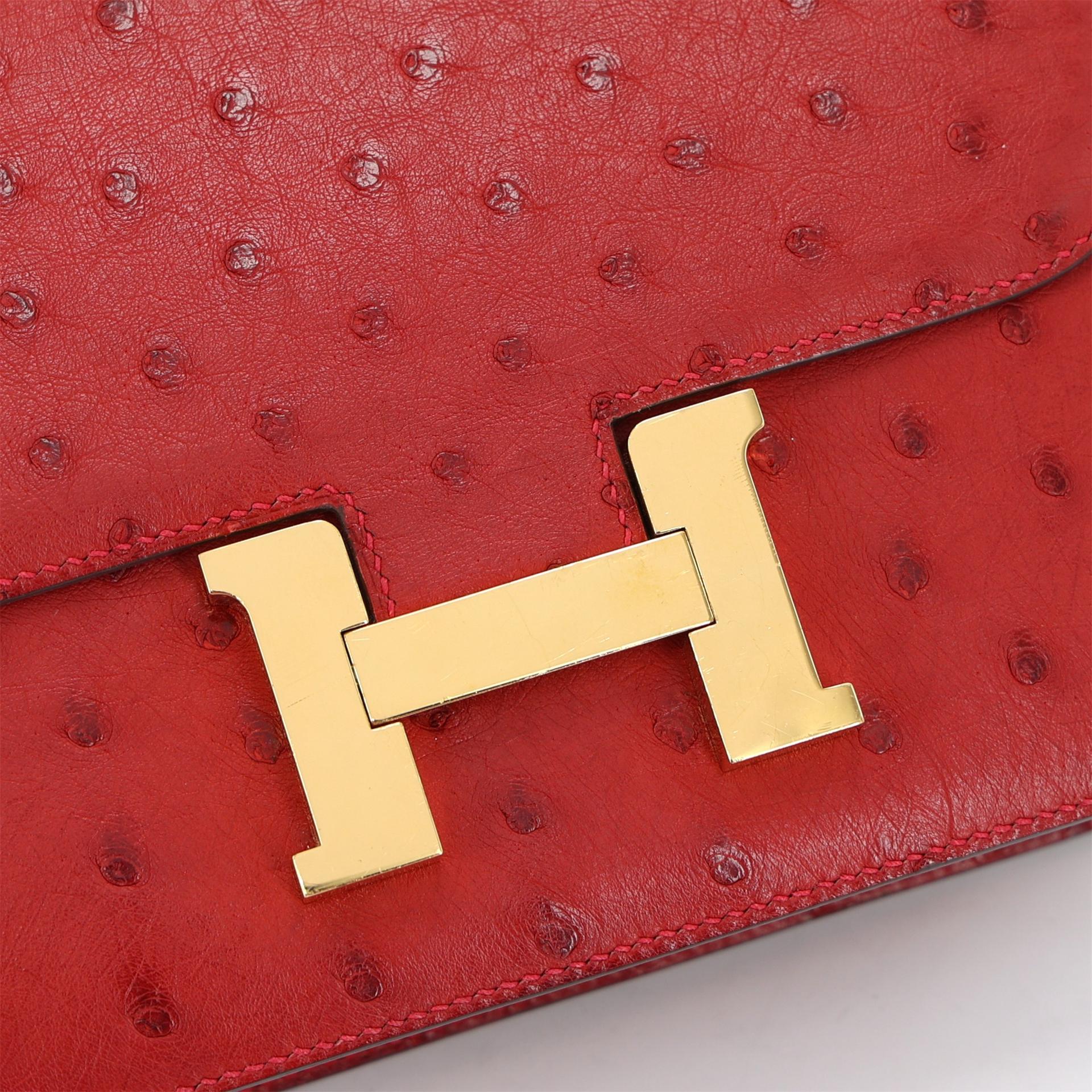 Very Good ( Rank A) HERMÈS Constance Mini Rouge Vif (53) Ostrich Gold hardware A (2017) - 8