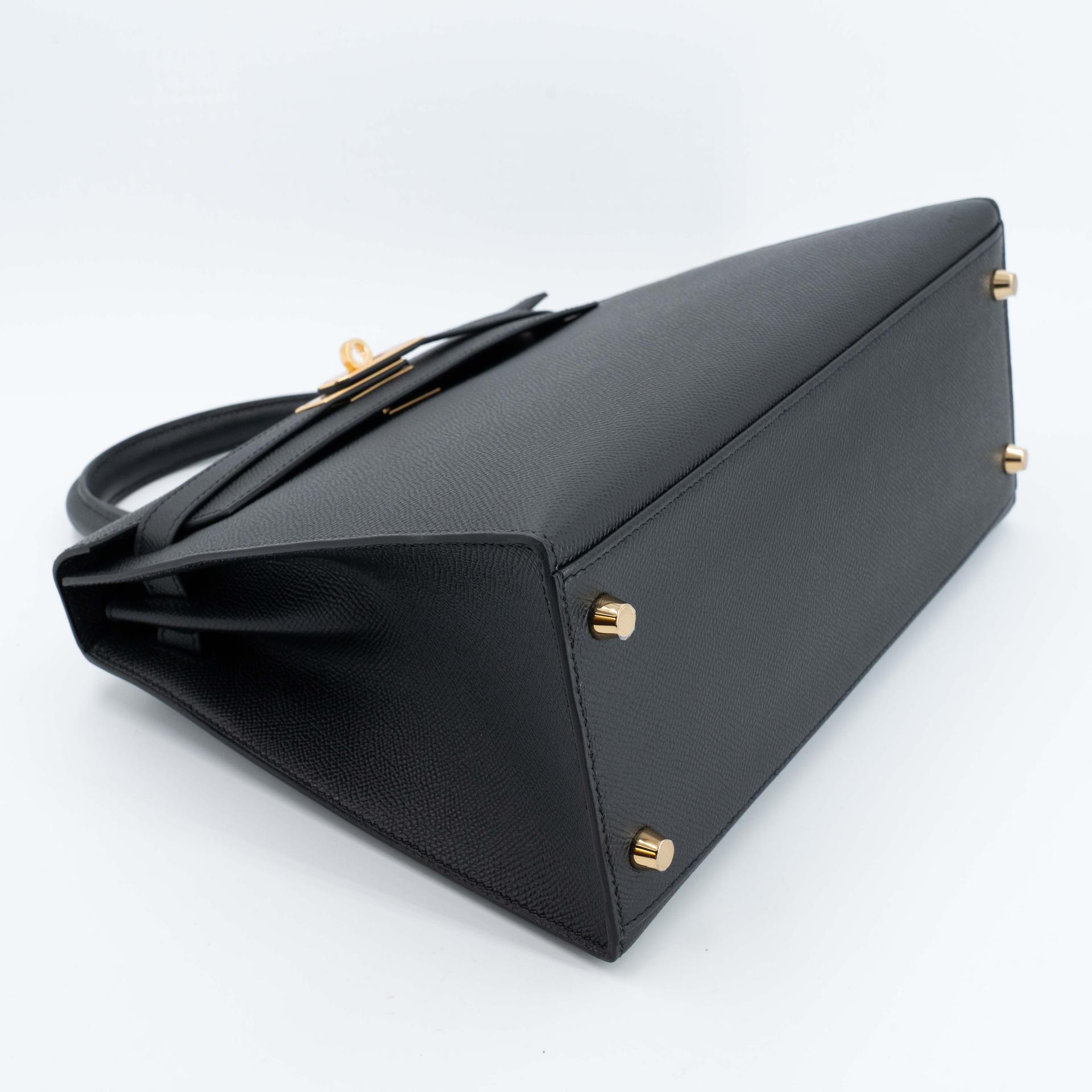 Brand New ( Rank N ) HERMÈS Kelly 28 Sellier Noir (89) Epsom Gold hardware G (2026) - 4