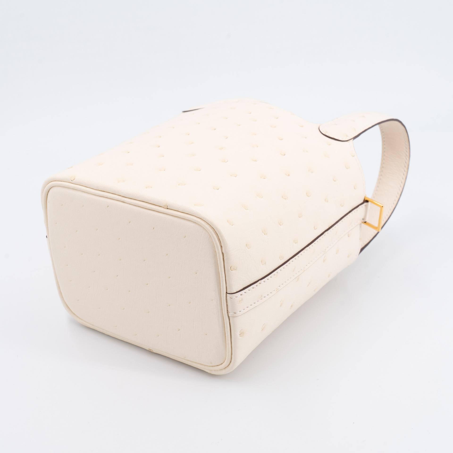 Unused ( Rank NS ) HERMÈS Picotin Lock Micro 14 Nata (I2) Ostrich Gold hardware B (2023) - 9