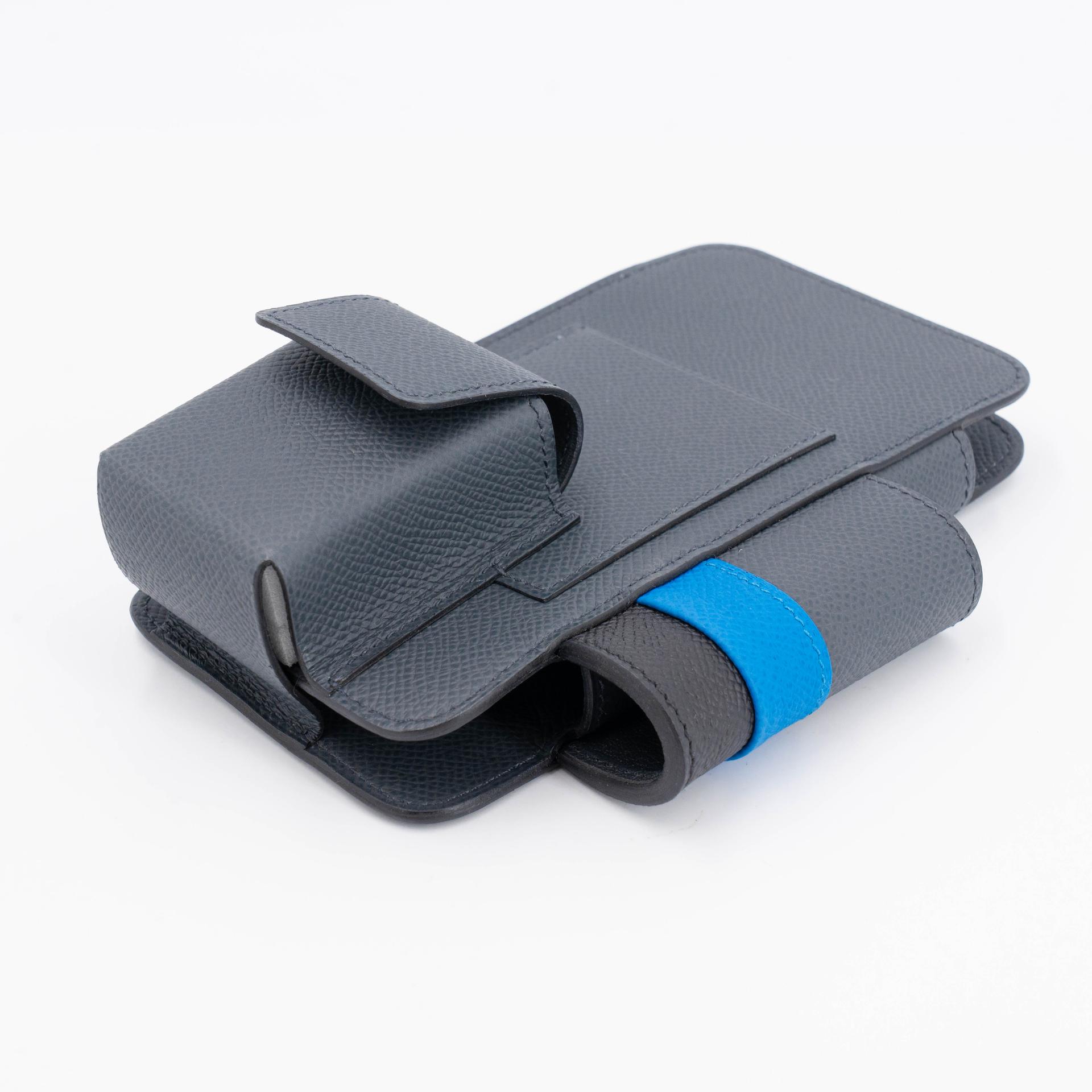 Excellent ( Rank SA ) HERMÈS Hermesaway phone case Gris misty (H0) Bleu Zanzibar (B3) Noir (89) Epsom Palladium hardware W (2024) - 5